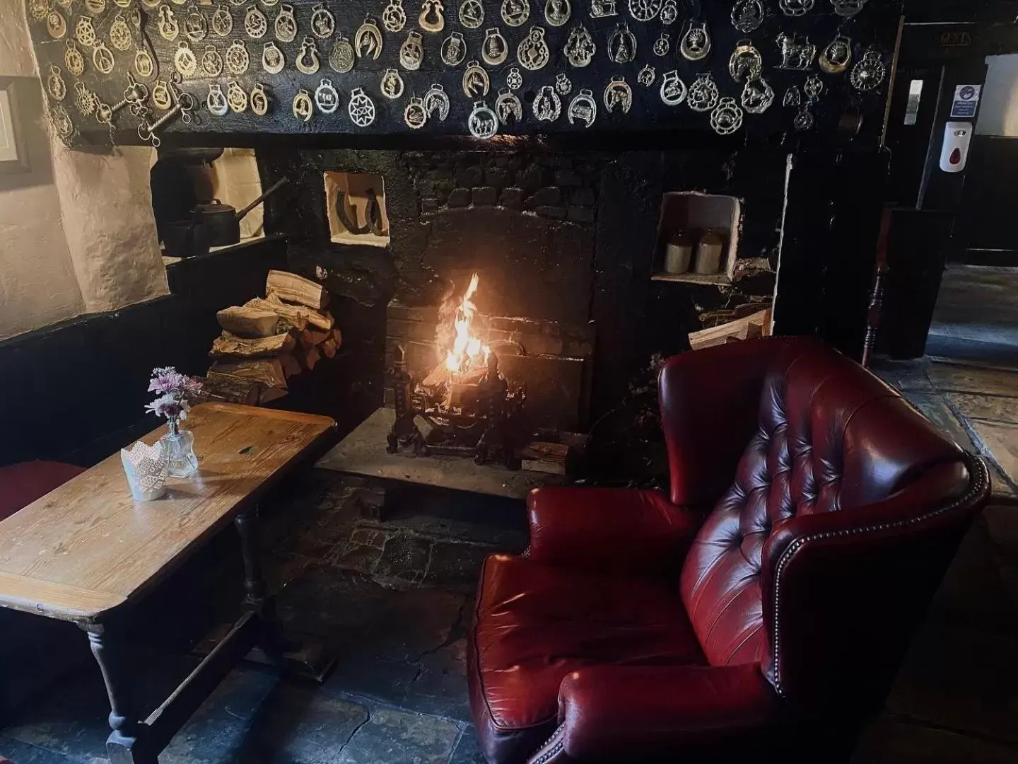 Property building, Seating Area in The Tuckers Arms