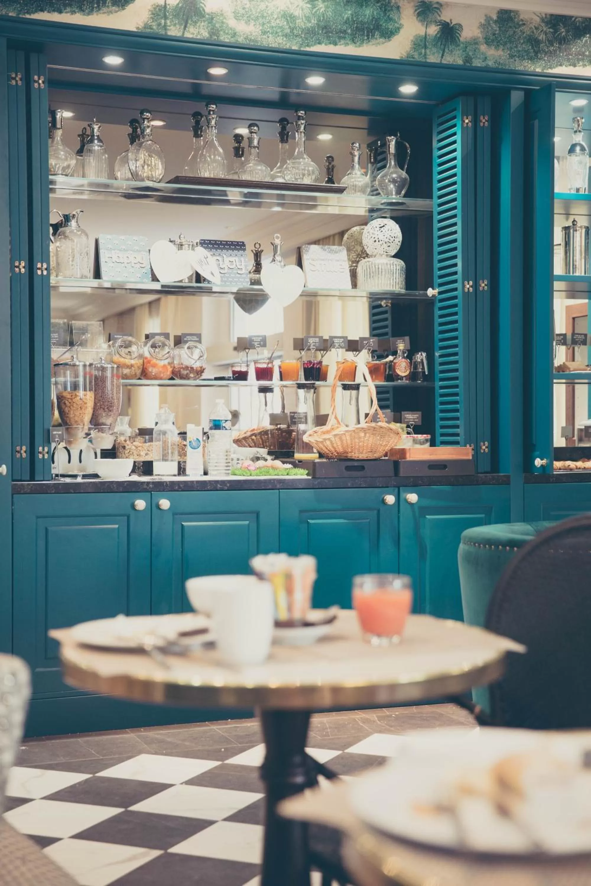 Breakfast in Villa Otero by Happyculture