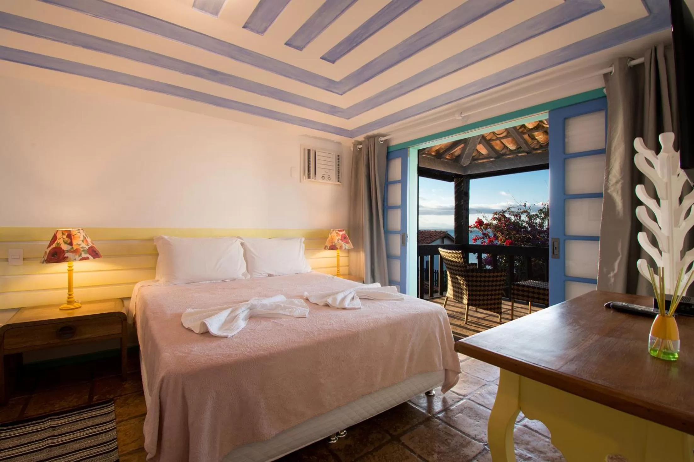 Photo of the whole room, Bed in Vila Bela-Emília