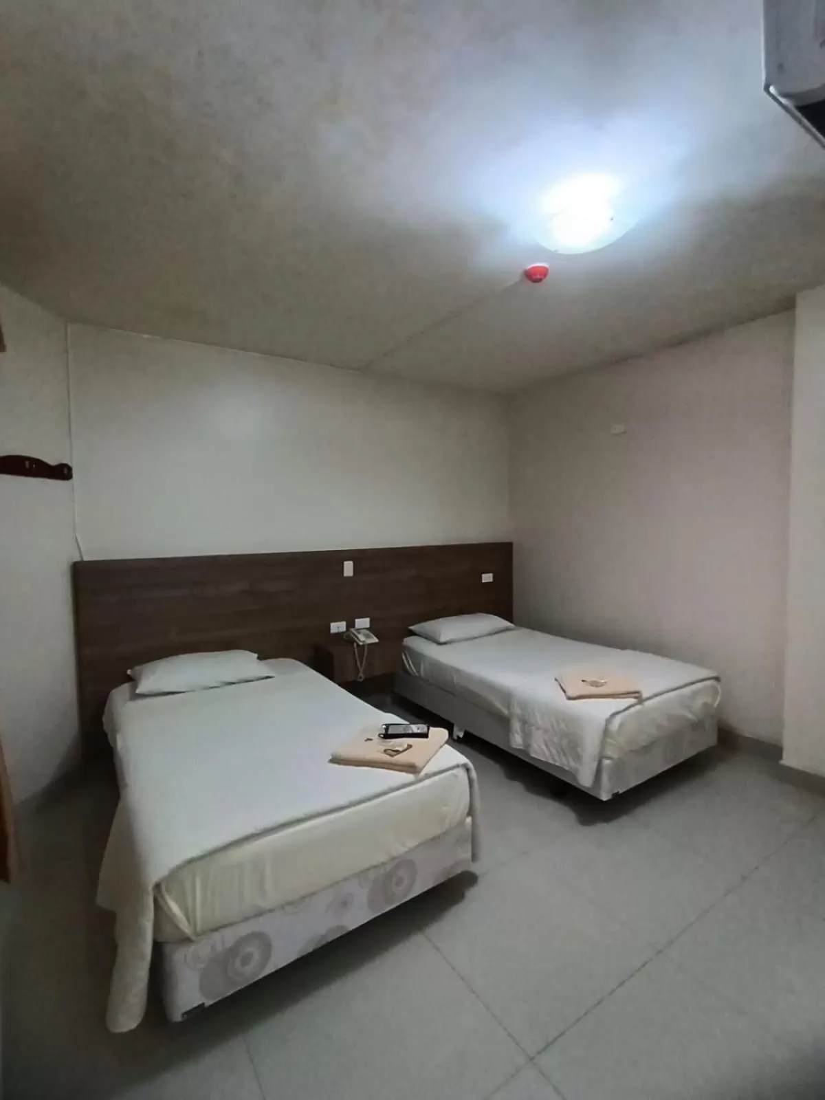 Twin Room in Hotel Quezada Hermanos