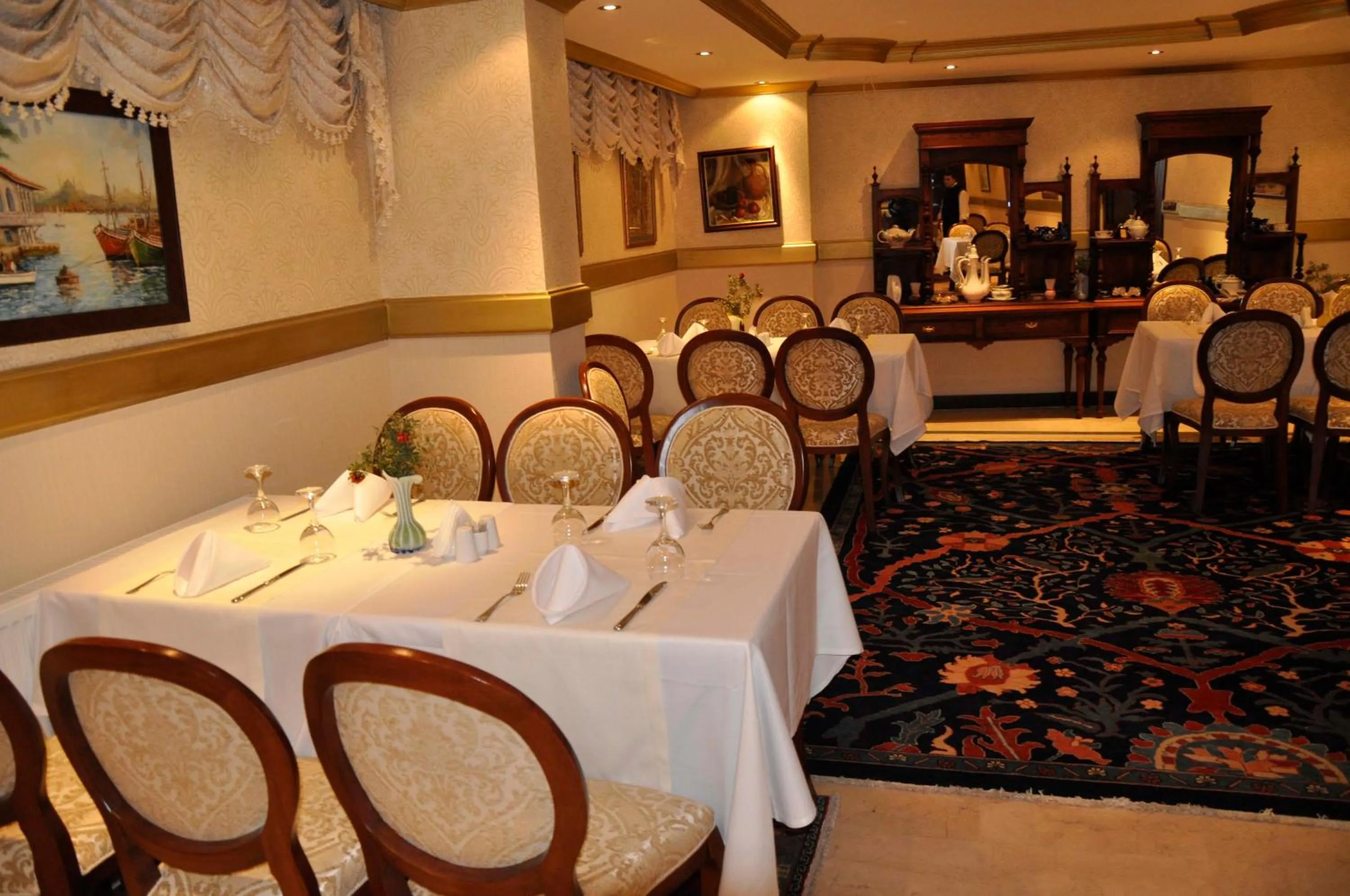 Breakfast in Aruna Boutique Hotel