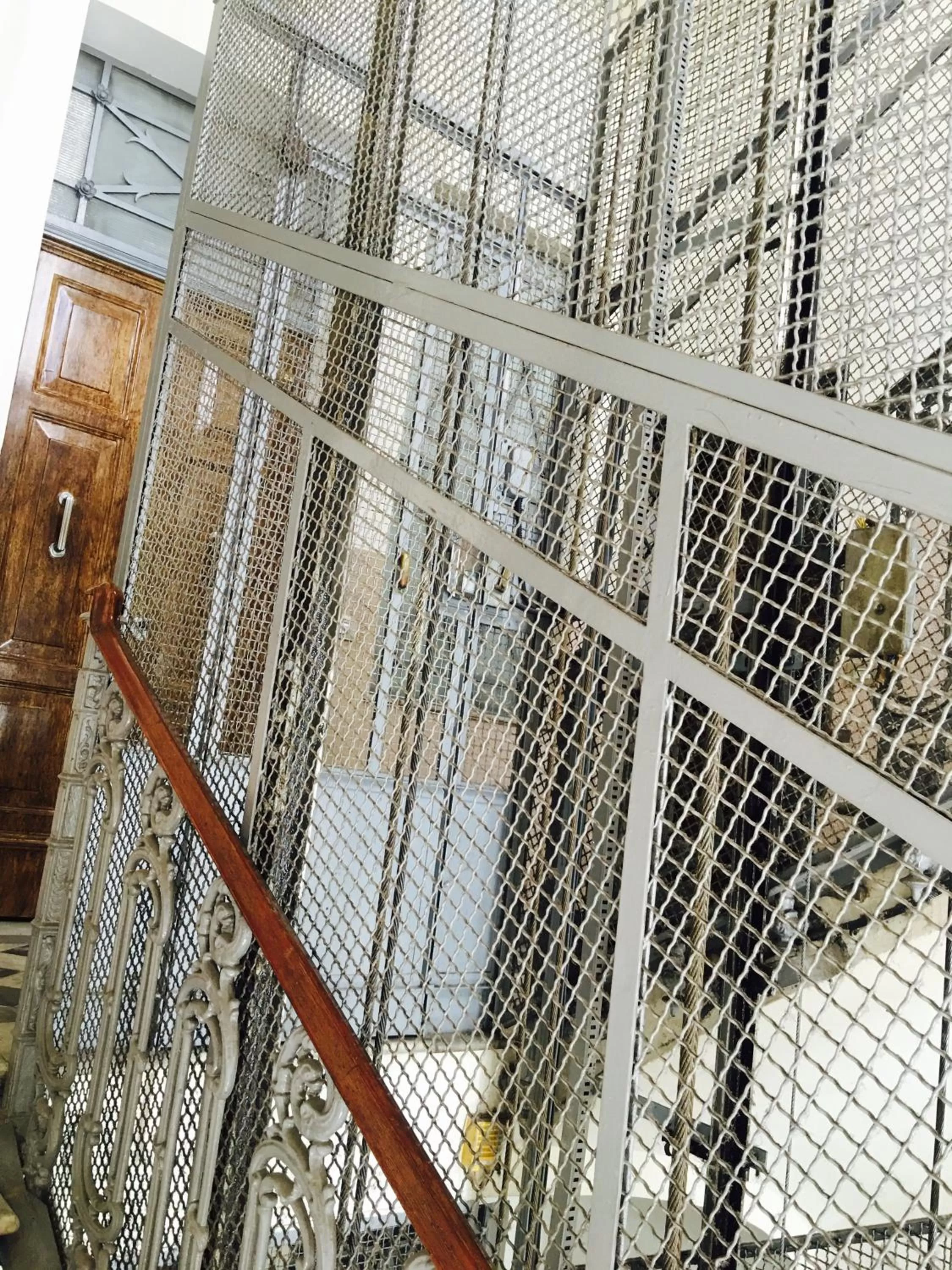 Facade/entrance in B&B Second Floor Centro Storico Bologna