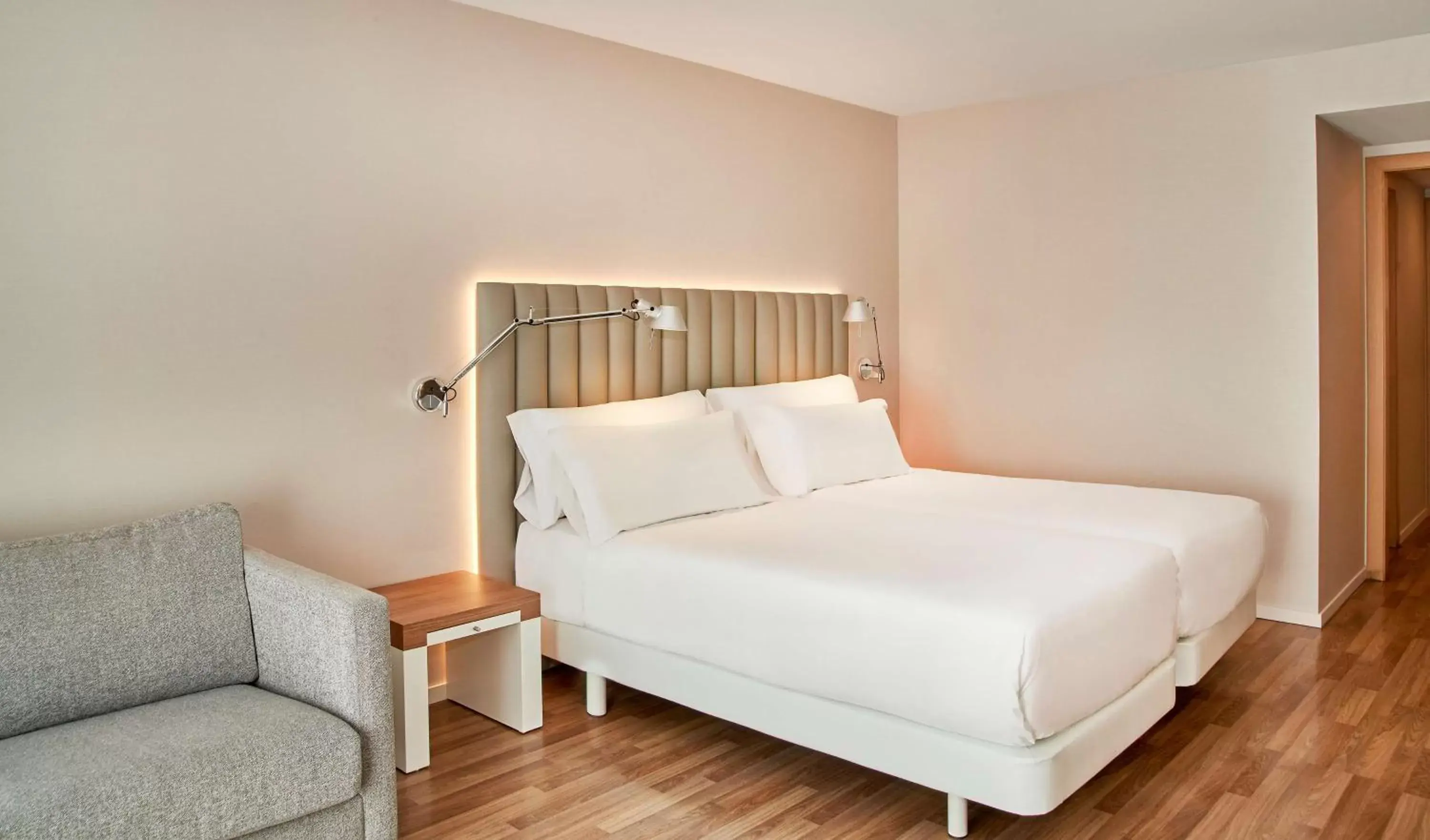 Bedroom, Bed in NH Andorra la Vella