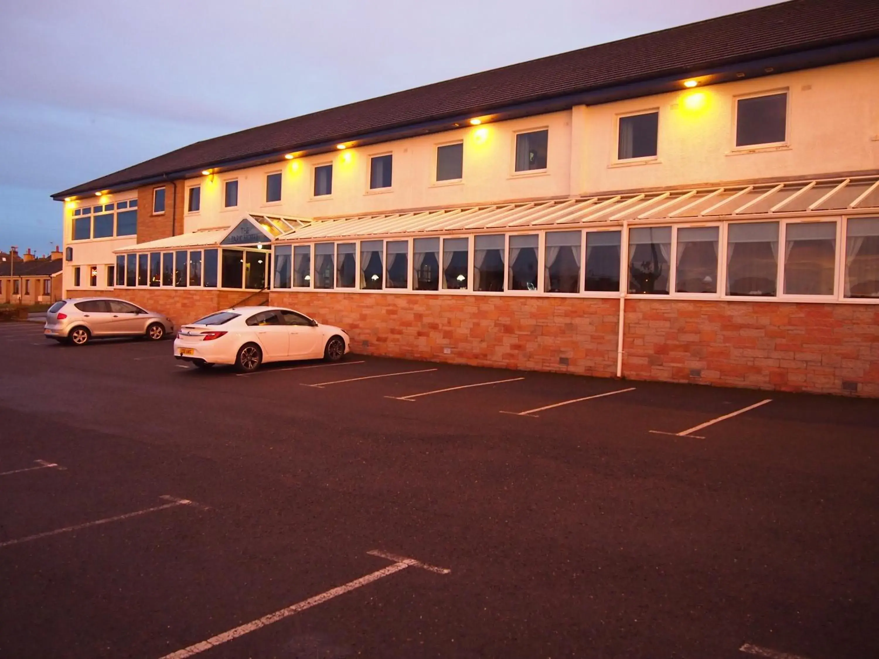 Facade/entrance, Property Building in Park Hotel