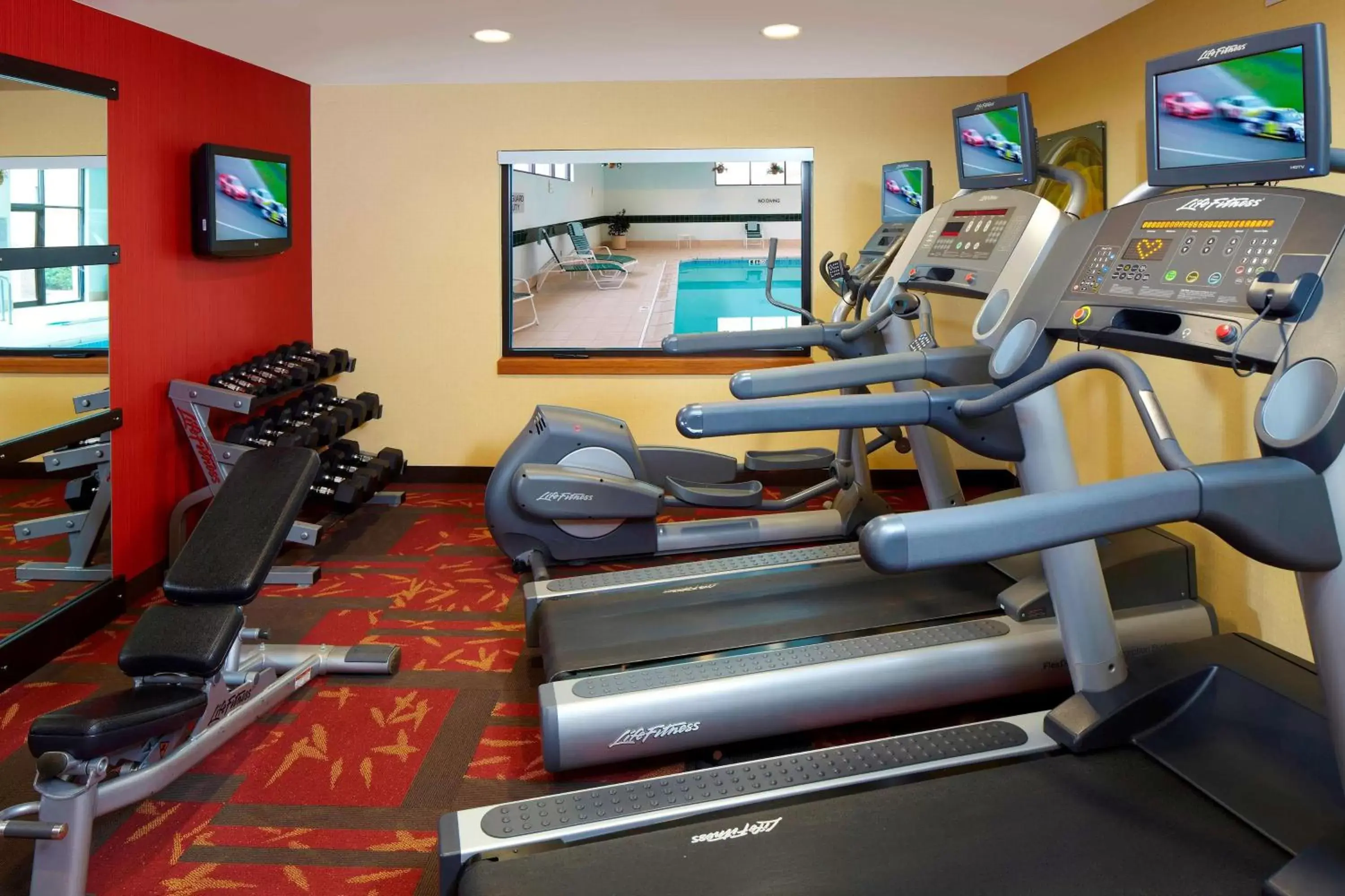 Spa and wellness centre/facilities, Fitness Center/Facilities in Sonesta Select Bettendorf