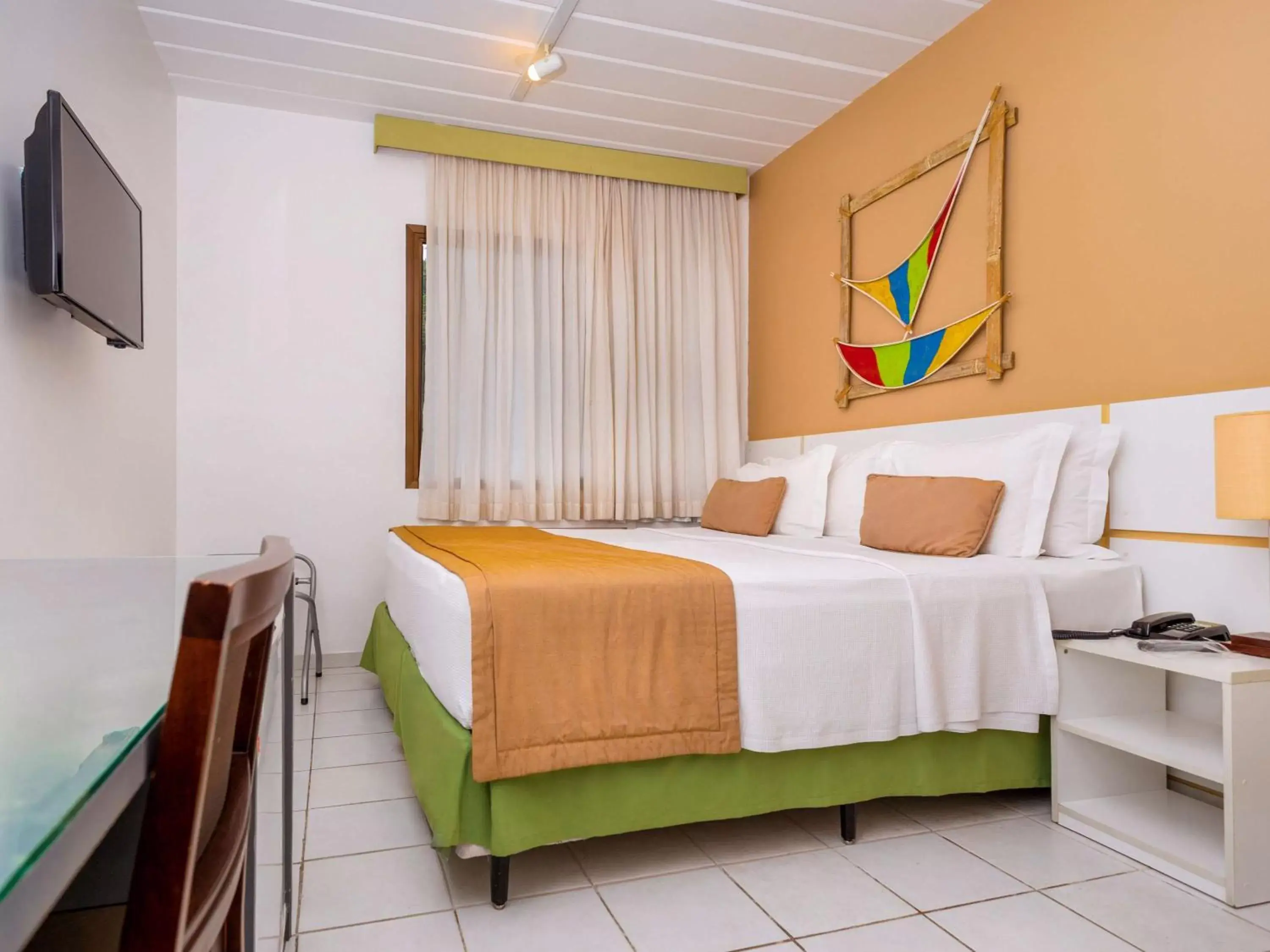 Photo of the whole room, Bed in Mercure Angra dos Reis