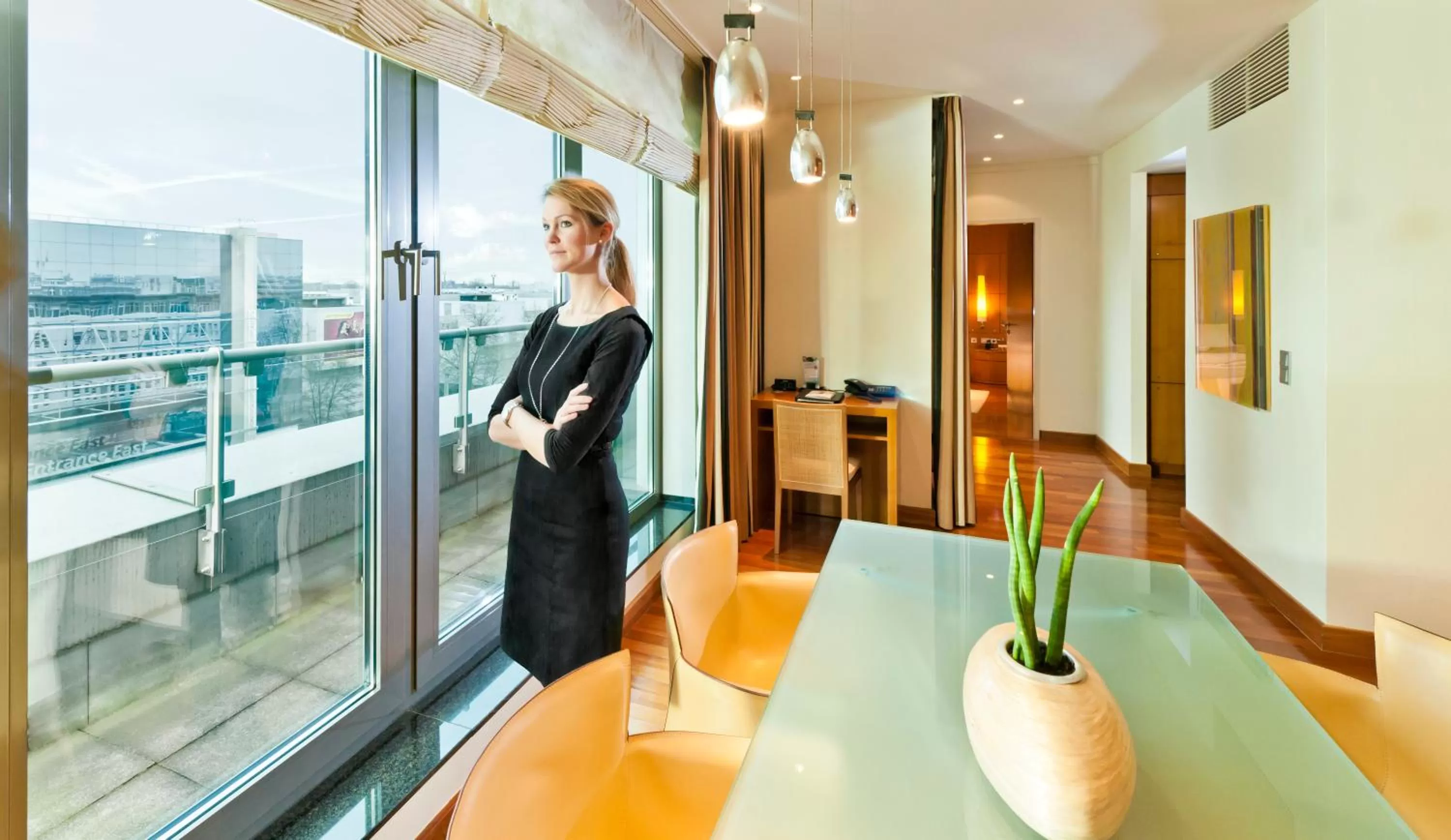 People in Dorint An der Messe Köln