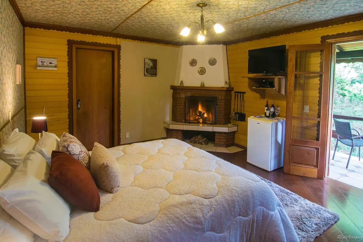 Photo of the whole room, Bed in Pousada Ricanto Amore Mio