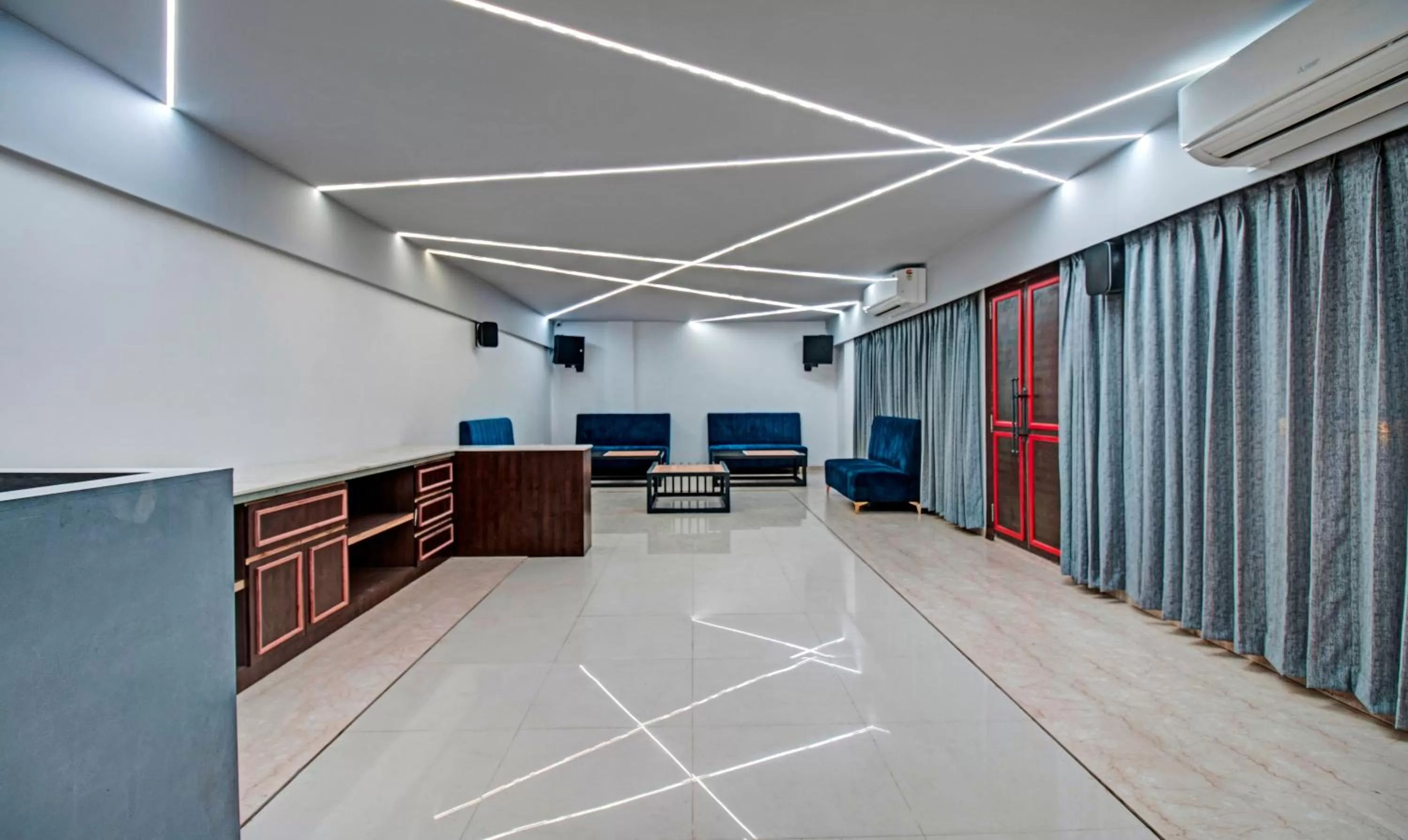 Lobby or reception in Treebo Premium Median Inn