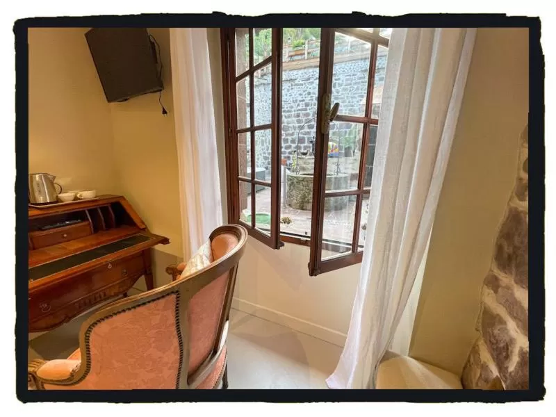 Seating area in Chambres d'Hôtes Maison E.Bernat