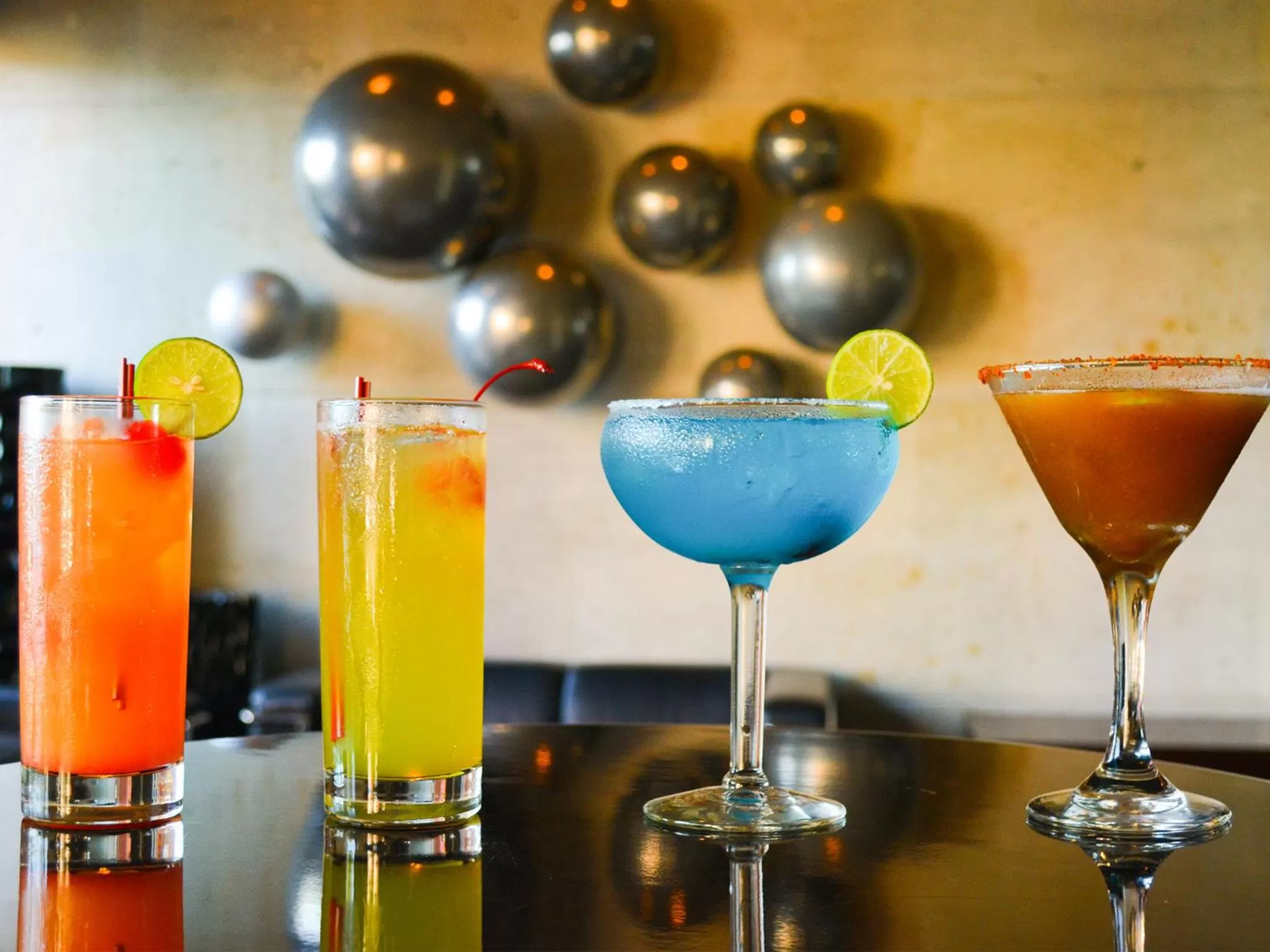 Lounge or bar in Hotel Coral & Marina