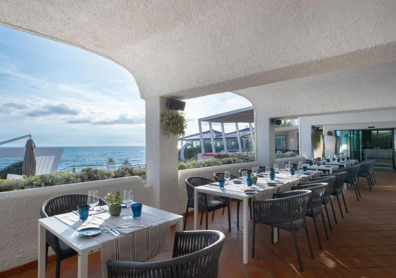 Restaurant/places to eat in Hotel Oasi Di Kufra