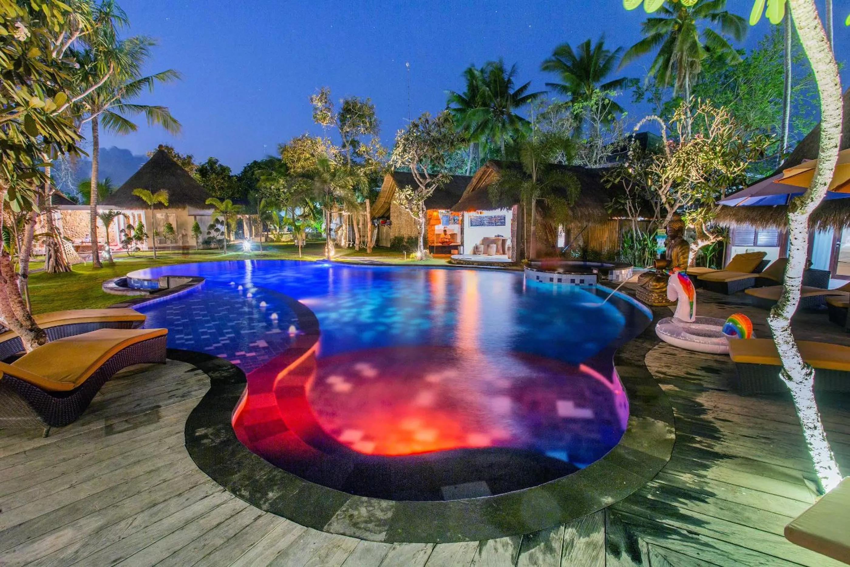 Swimming pool in Sanghyang Bay Villas