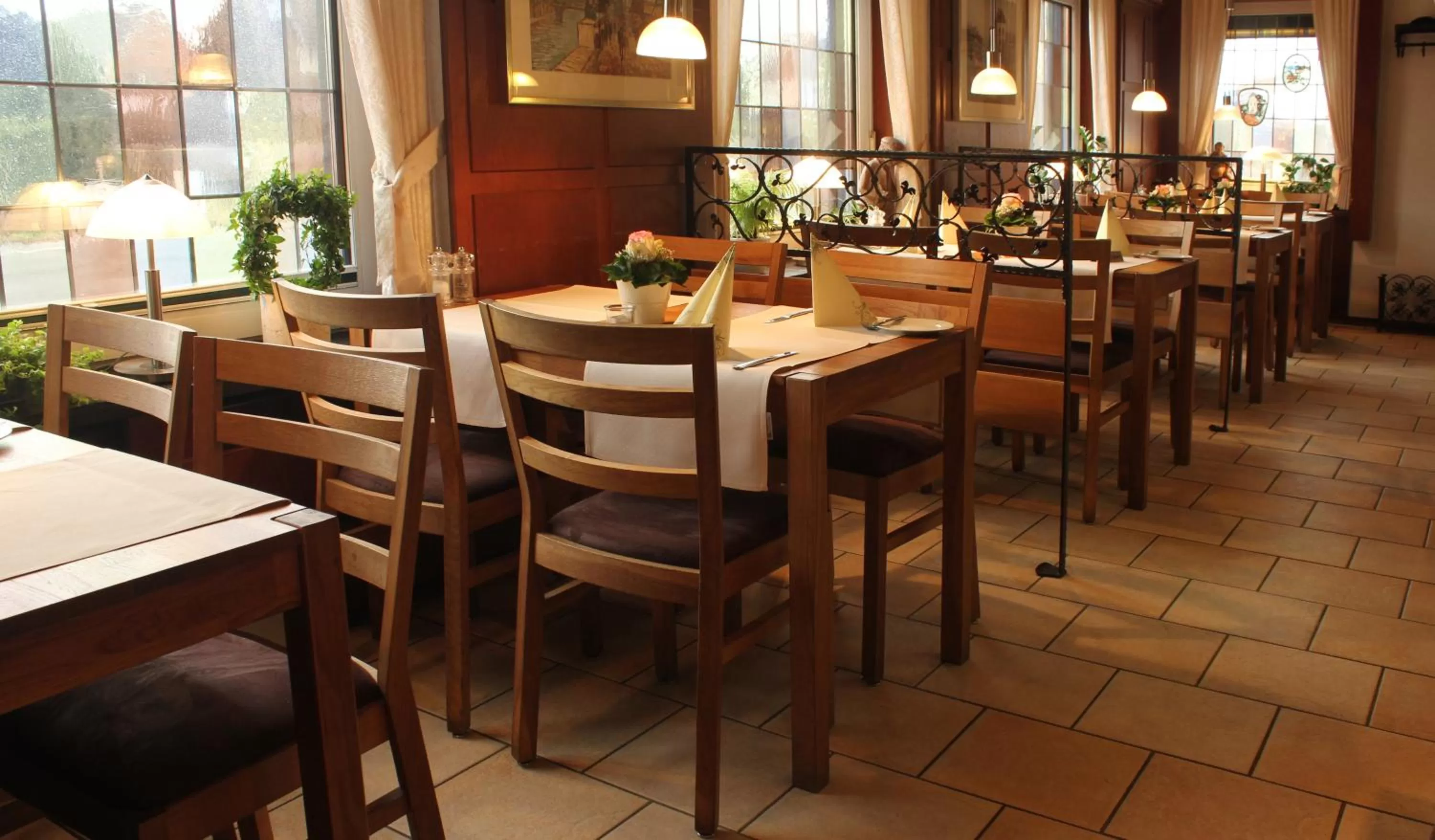 Restaurant/places to eat in Hotel Am Wintergarten