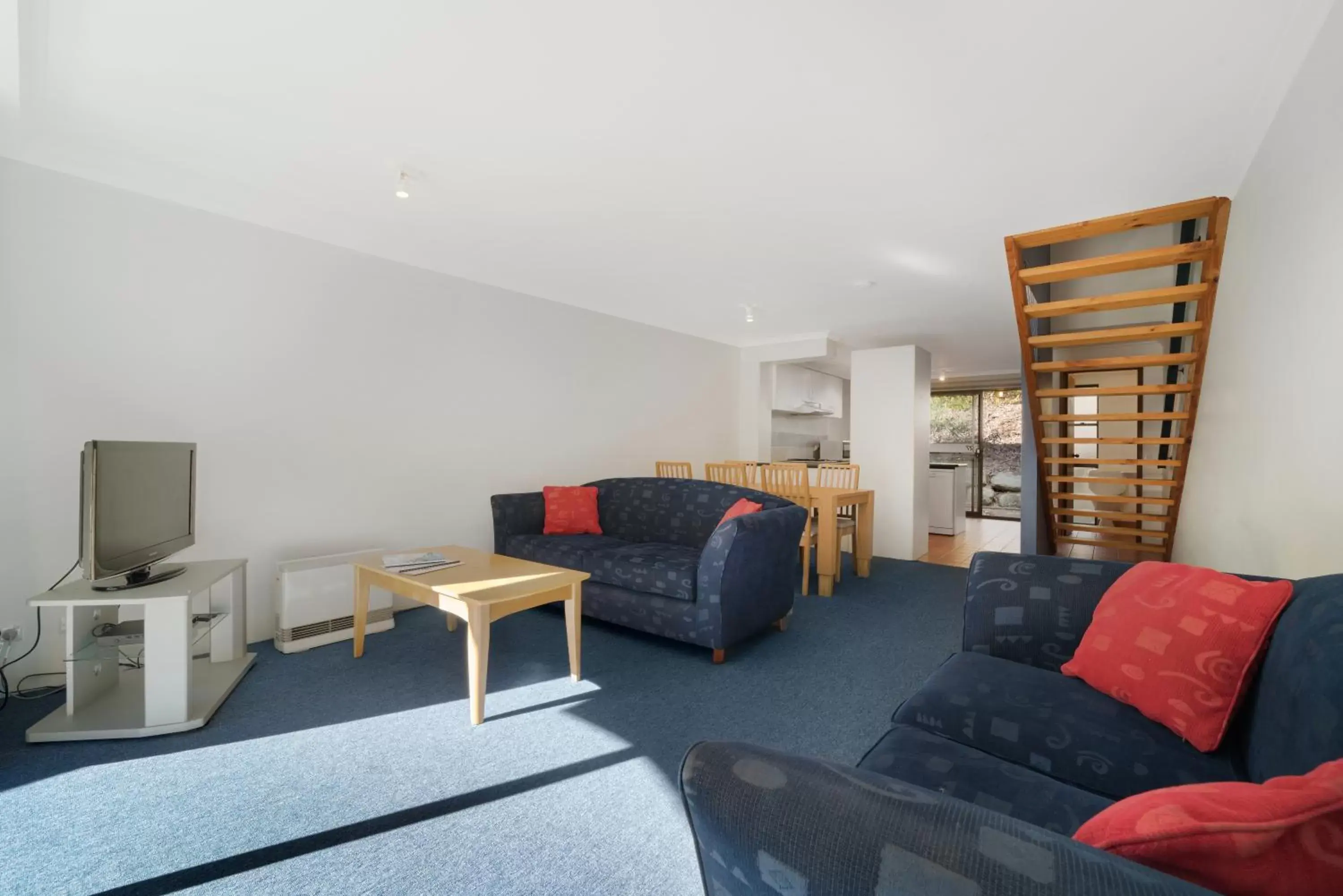 Living room, Seating Area in Avoca Beach Hotel