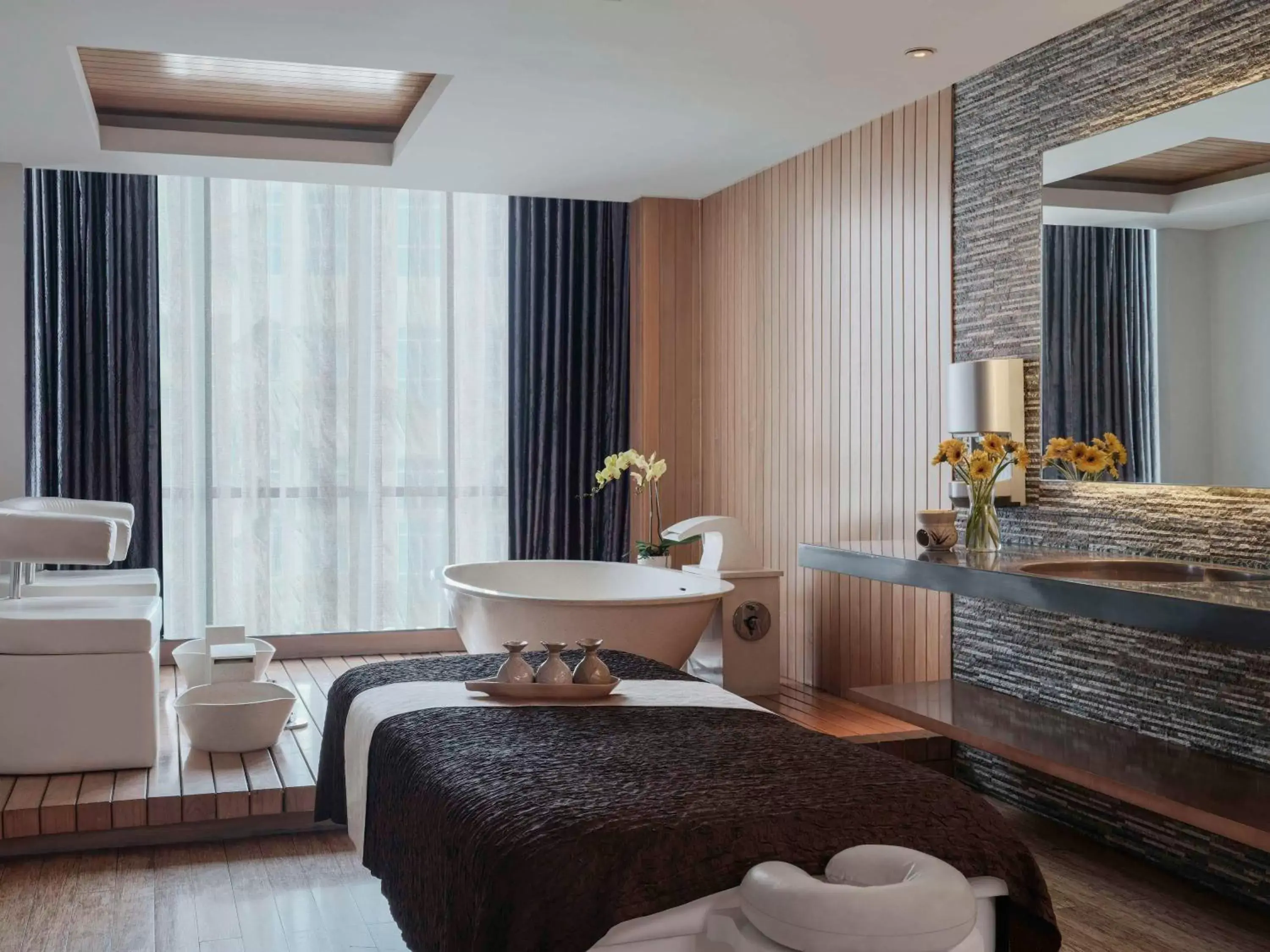 Spa and wellness centre/facilities, Bathroom in Pullman Jakarta Central Park Hotel