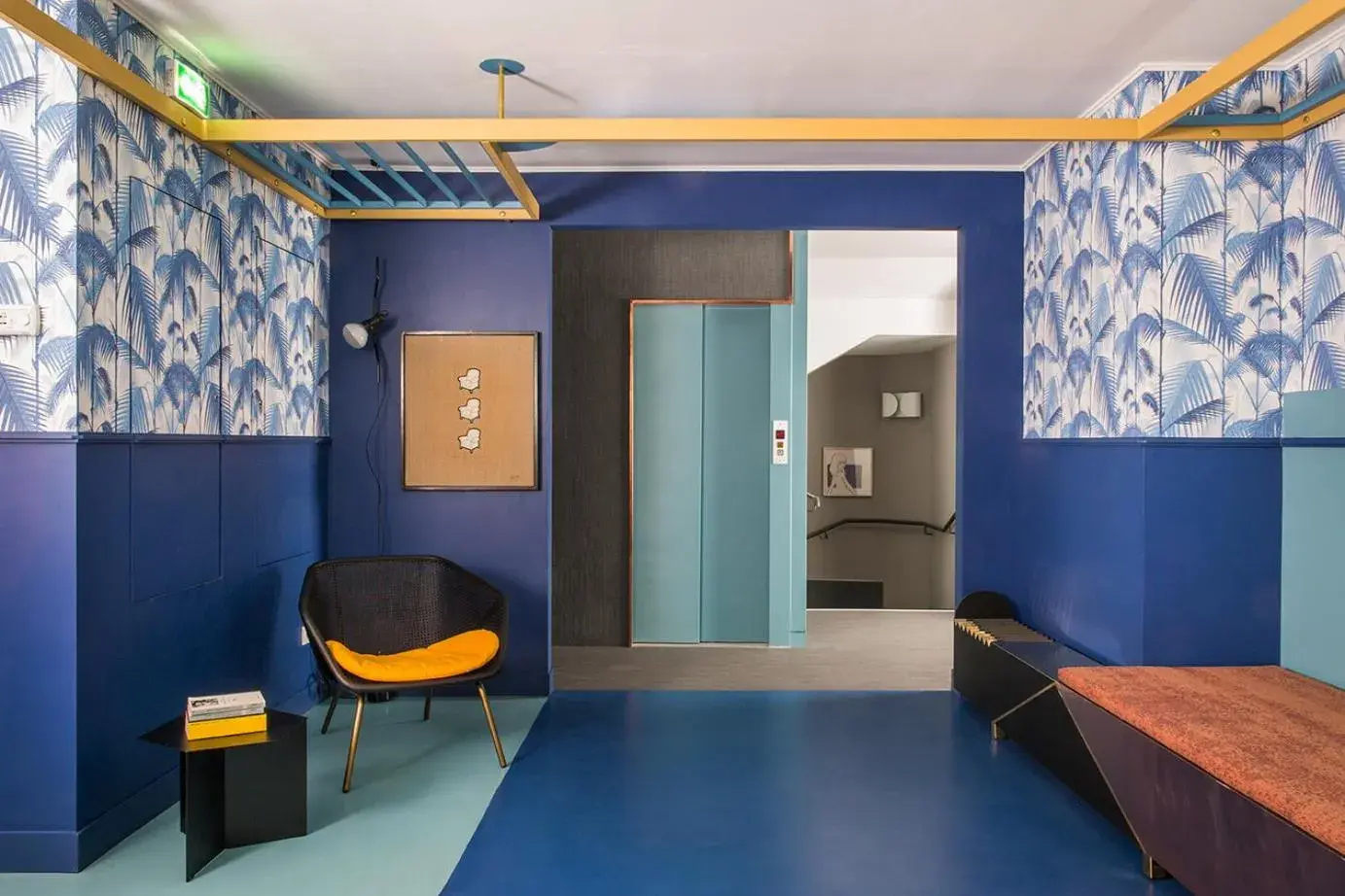 Lobby or reception in Hôtel les Cigales Lobby or reception in Hôtel les Cigales