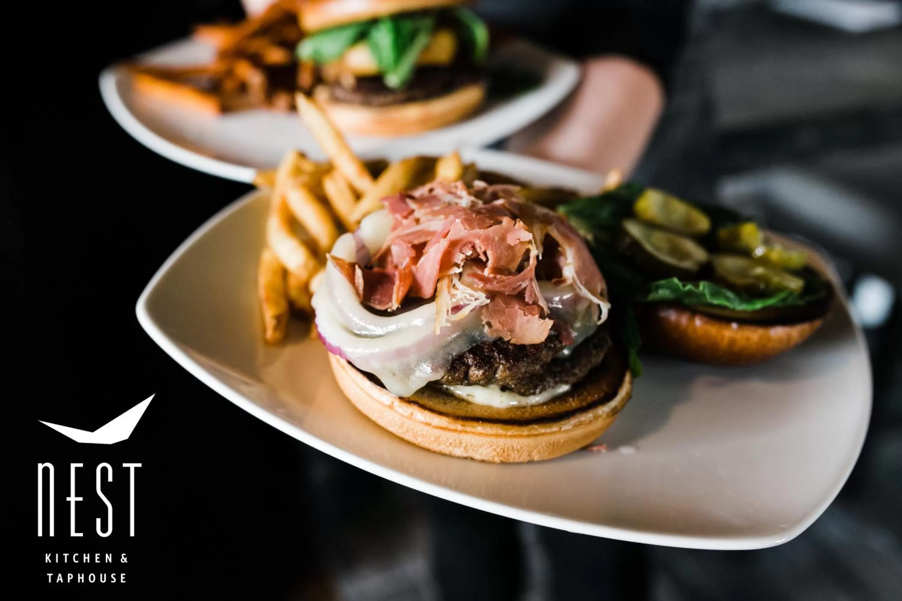 Restaurant/places to eat, Food in The Lodge at Kiln Creek Resort