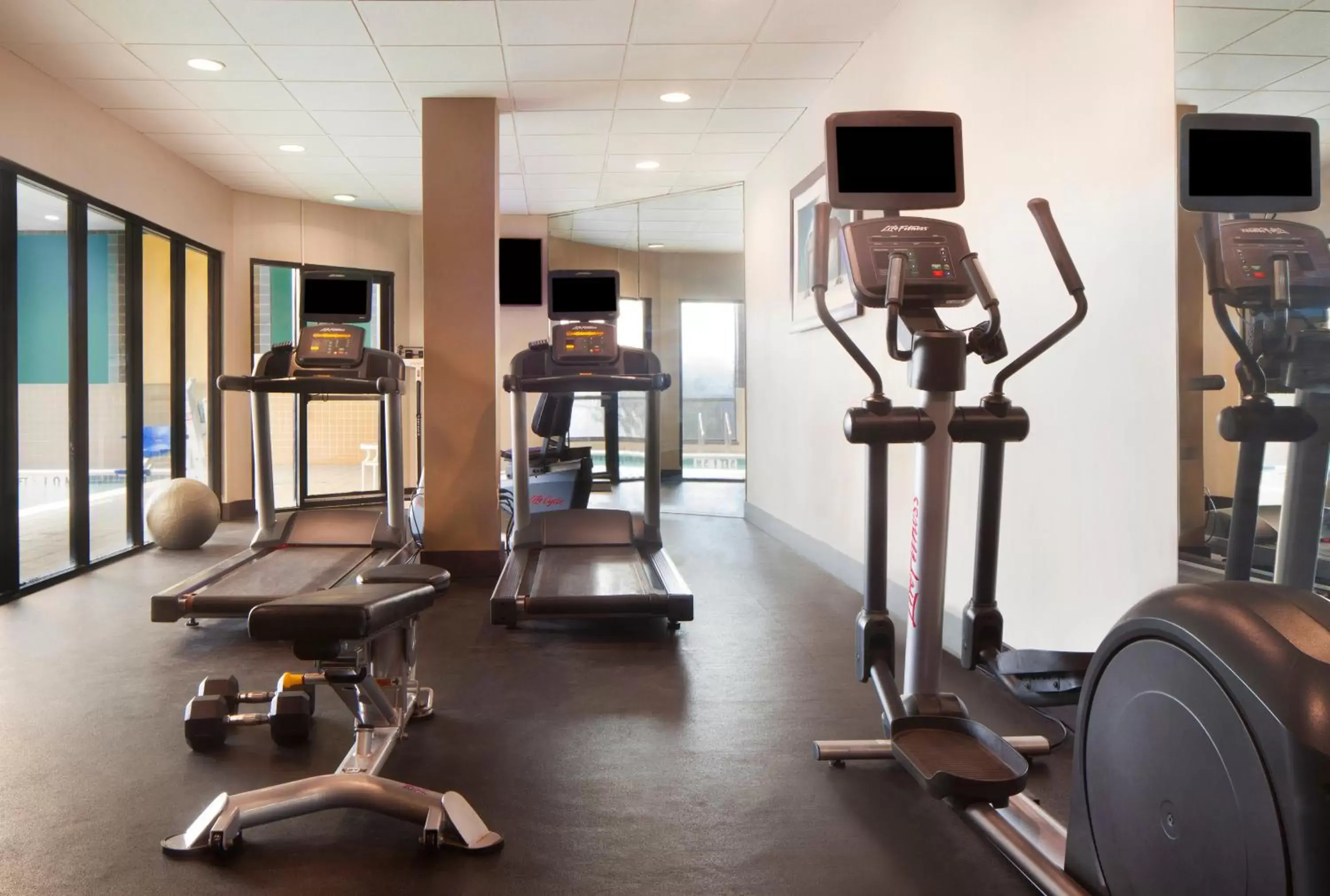 Fitness centre/facilities, Fitness Center/Facilities in Corpus Christi Airport and Conference Center