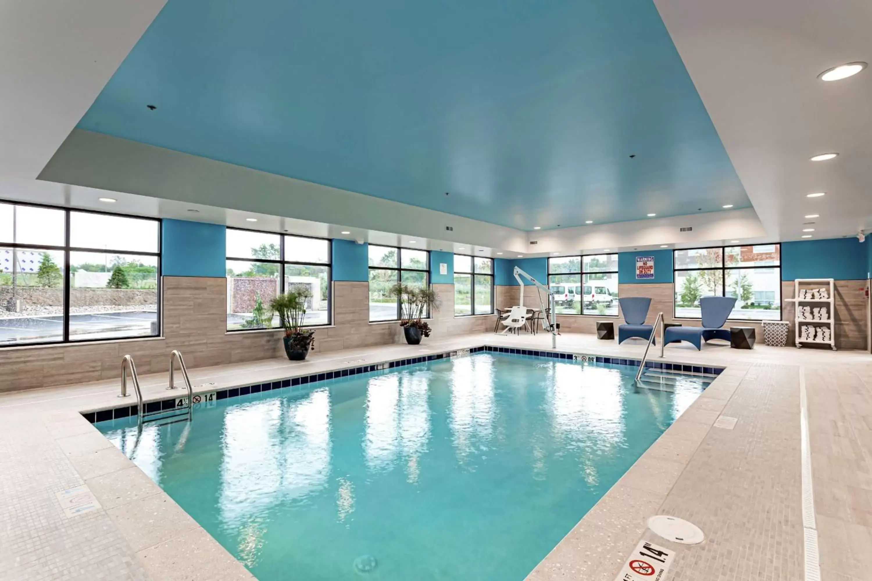 Pool view, Swimming Pool in Hampton Inn Madison, OH