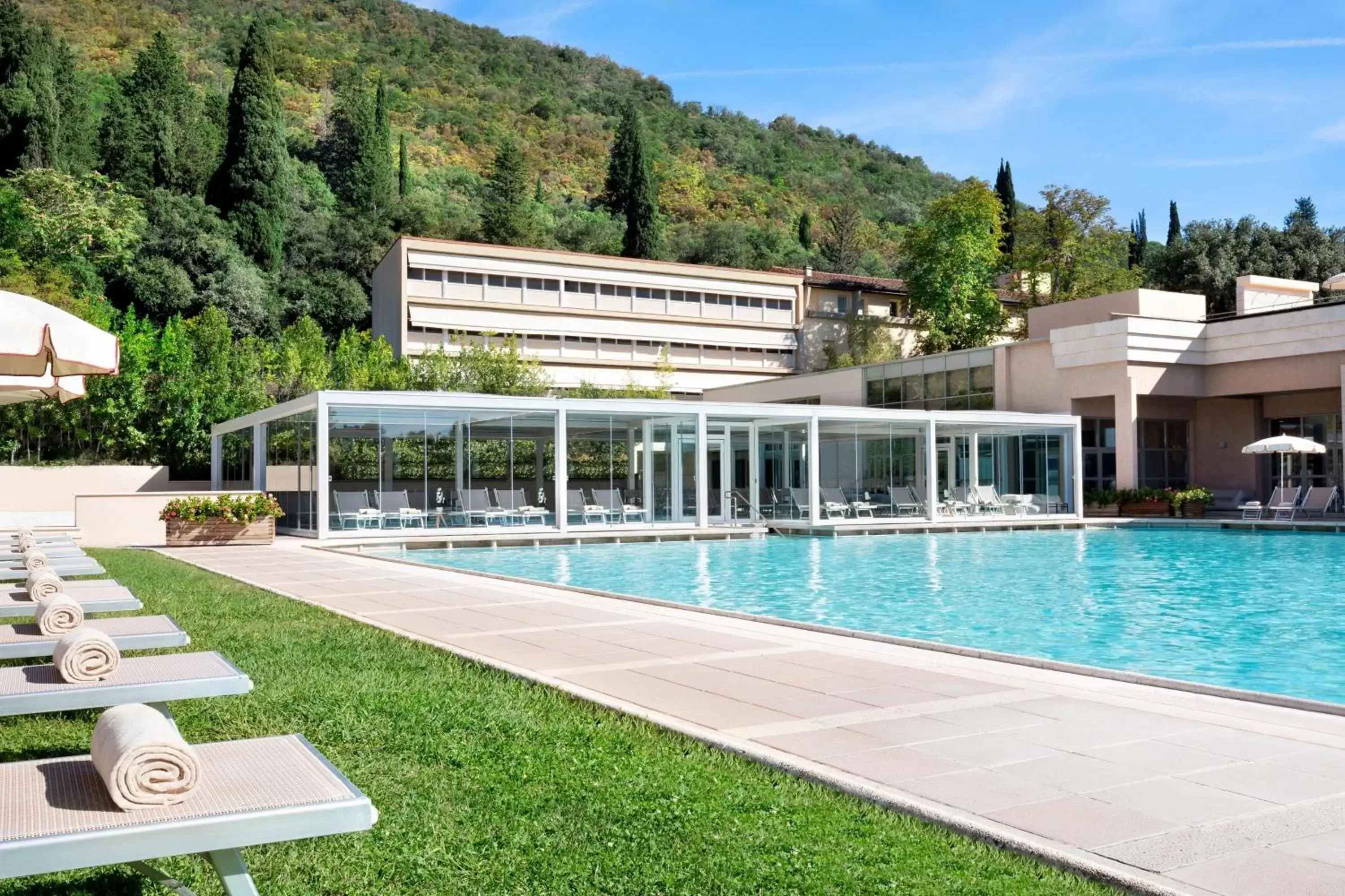 Swimming Pool in Grotta Giusti Thermal Spa Resort Tuscany, Autograph Collection