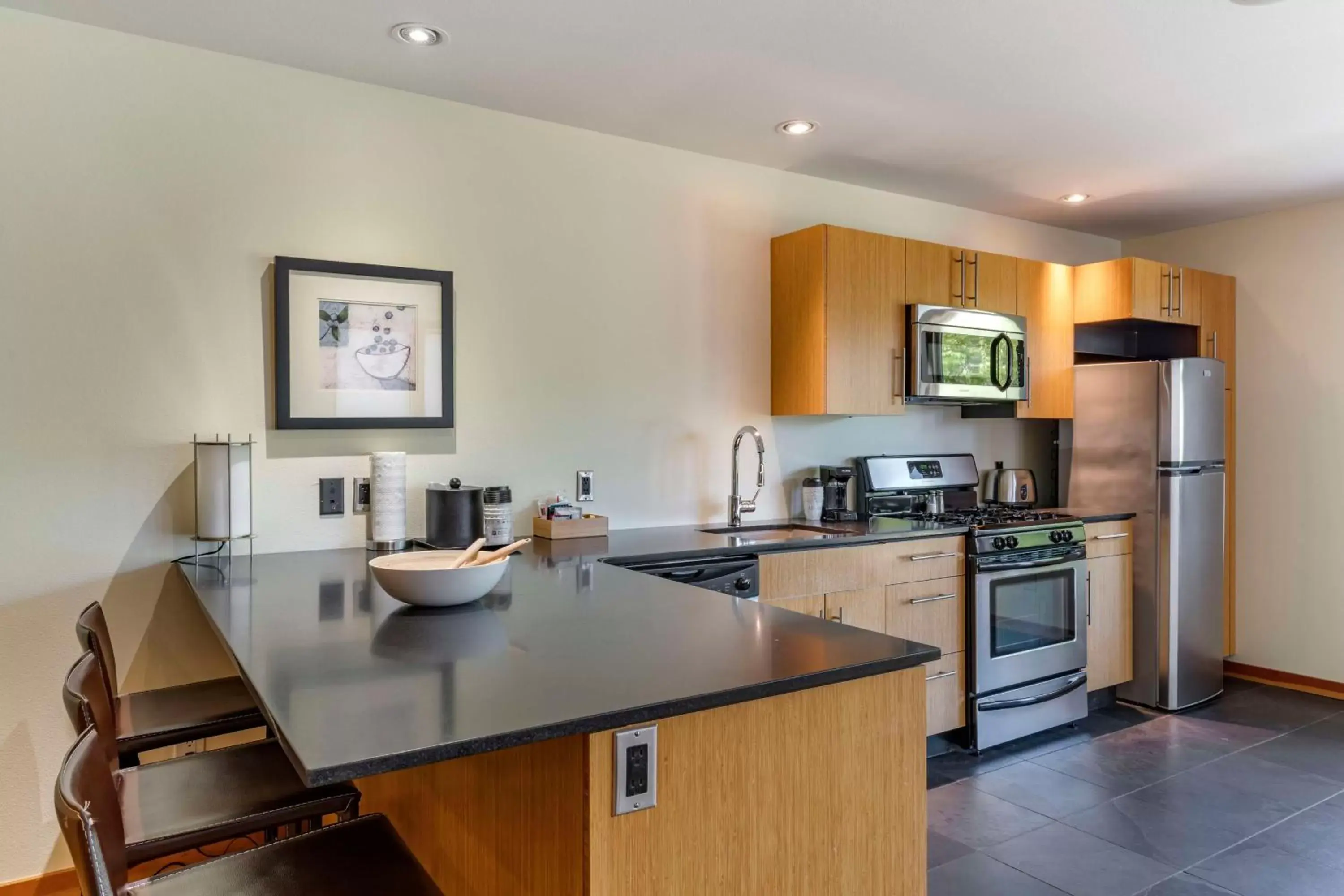 Other, Kitchen/Kitchenette in Best Western Plus Hood River Inn