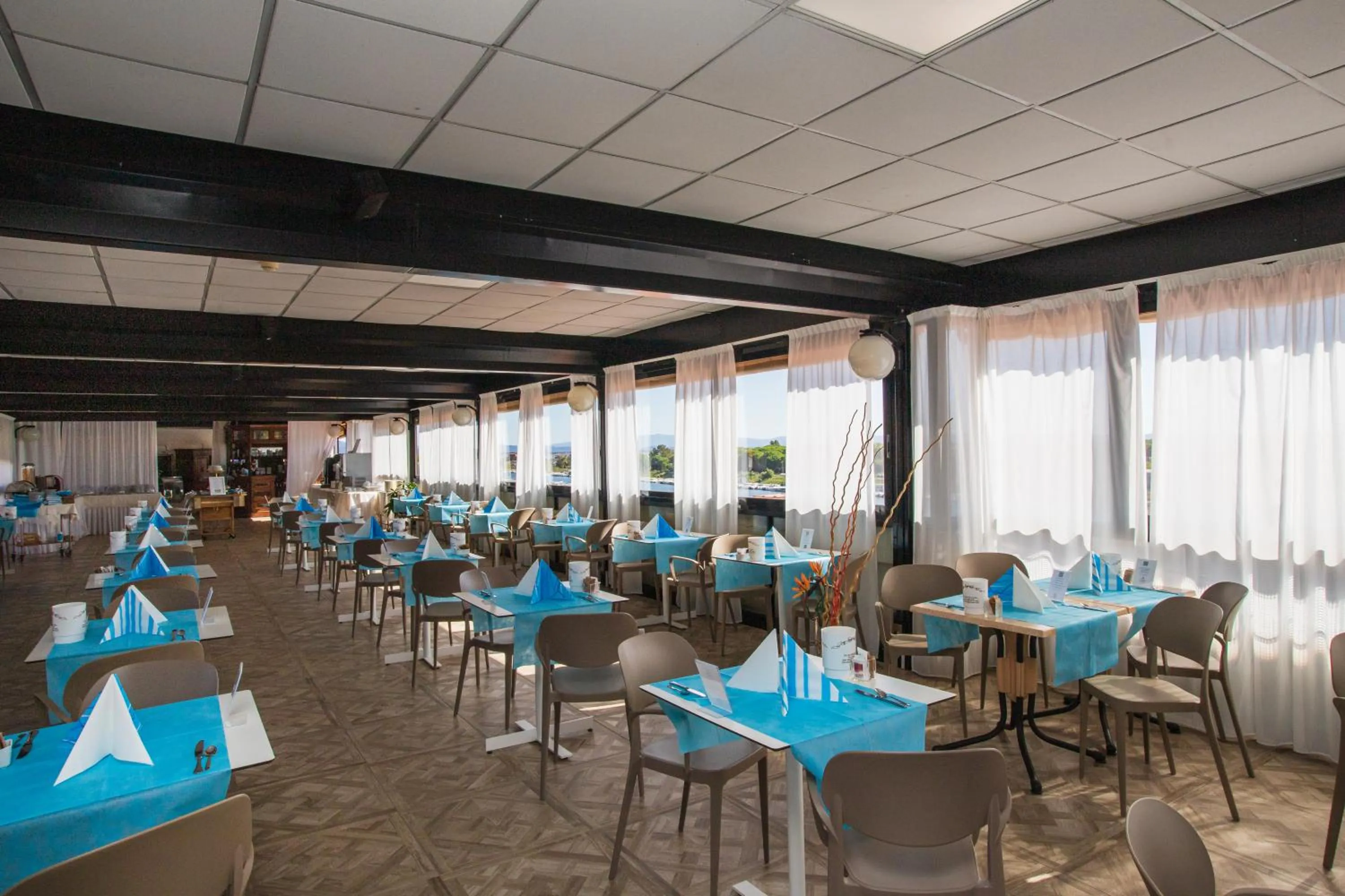 Breakfast in Hotel L'Approdo