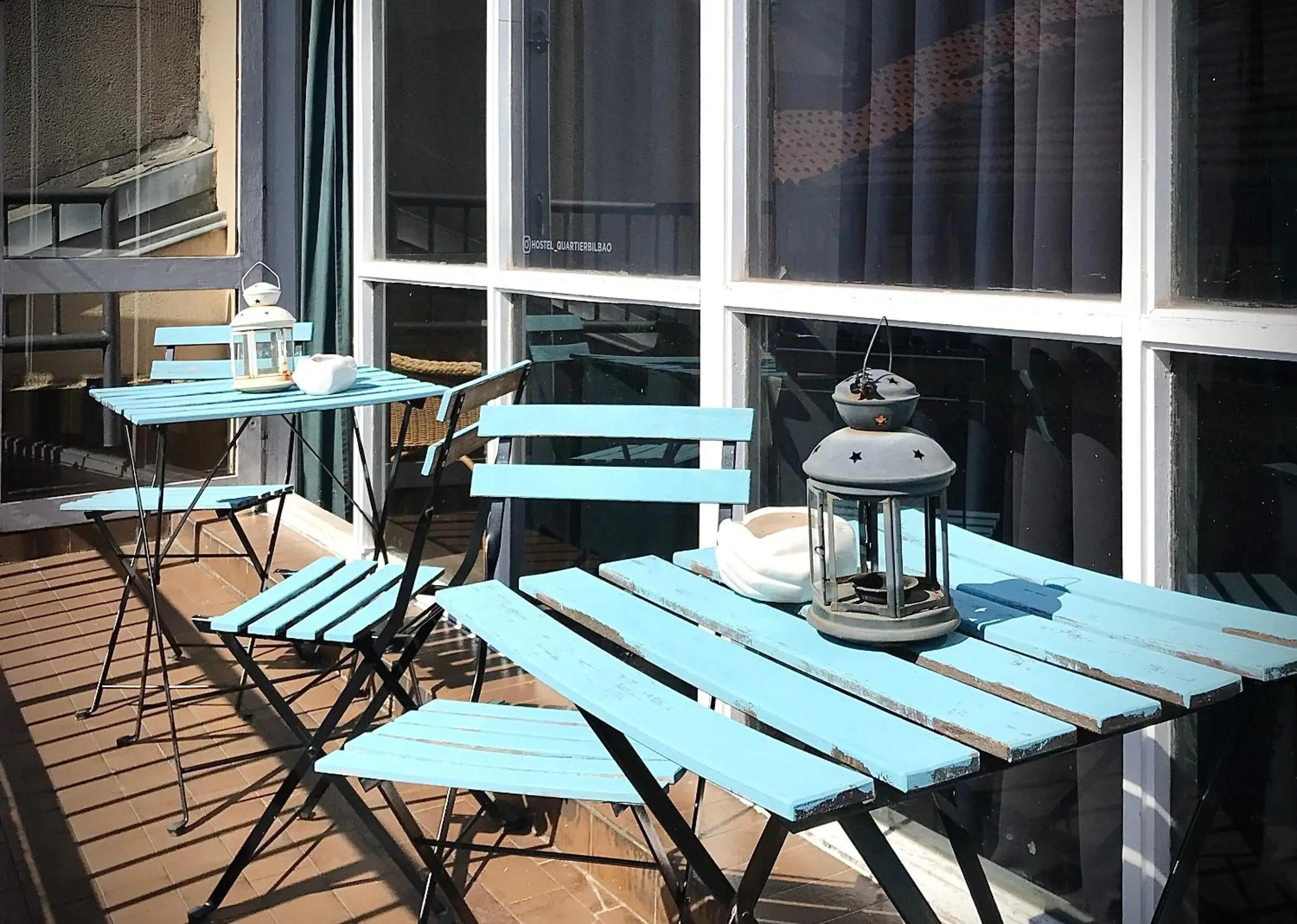 Balcony/Terrace, Restaurant/Places to Eat in Quartier Bilbao Hostel