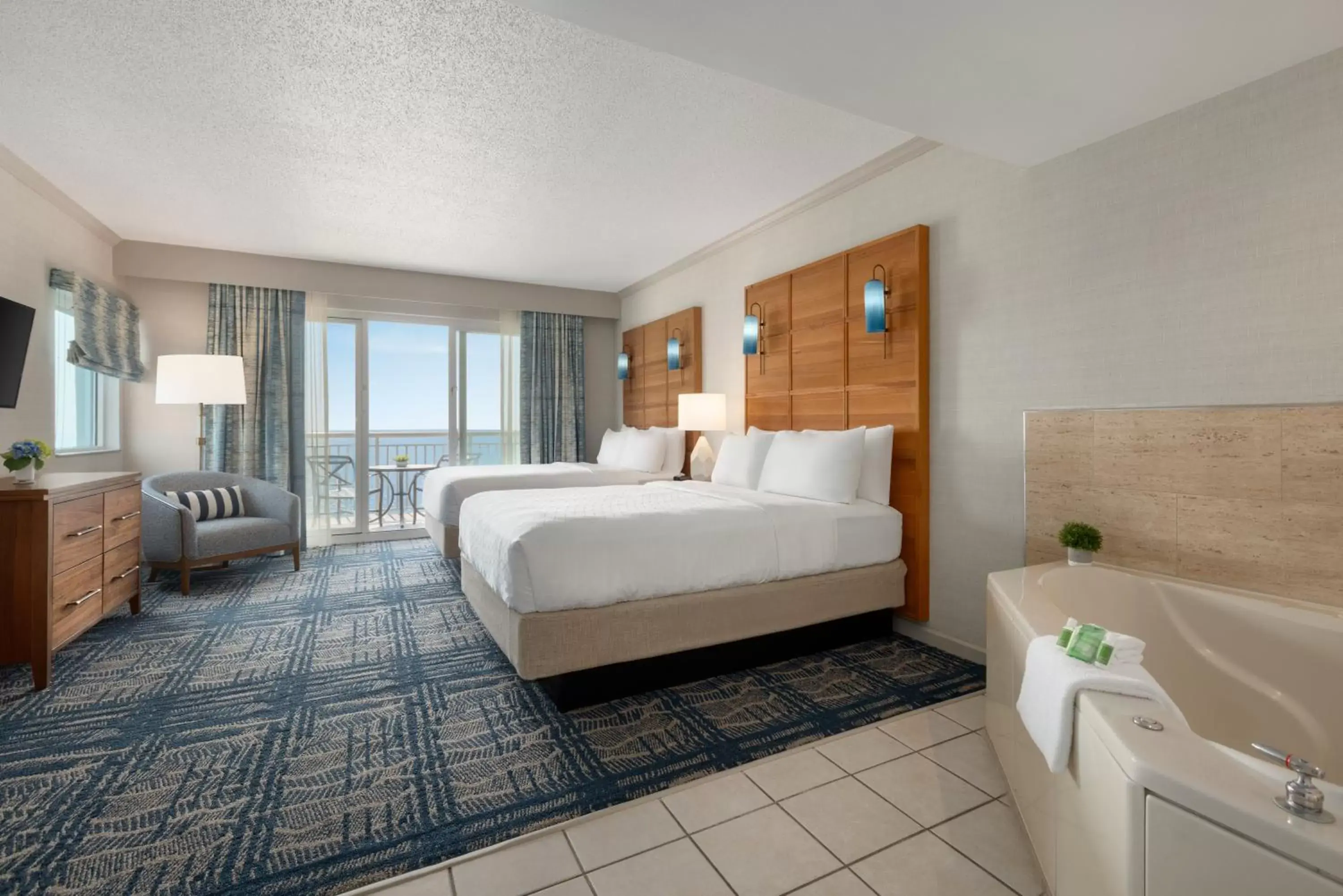 Hot Tub, Bed in Holiday Inn & Suites Ocean City by IHG Hot Tub, Bed in Holiday Inn & Suites Ocean City by IHG