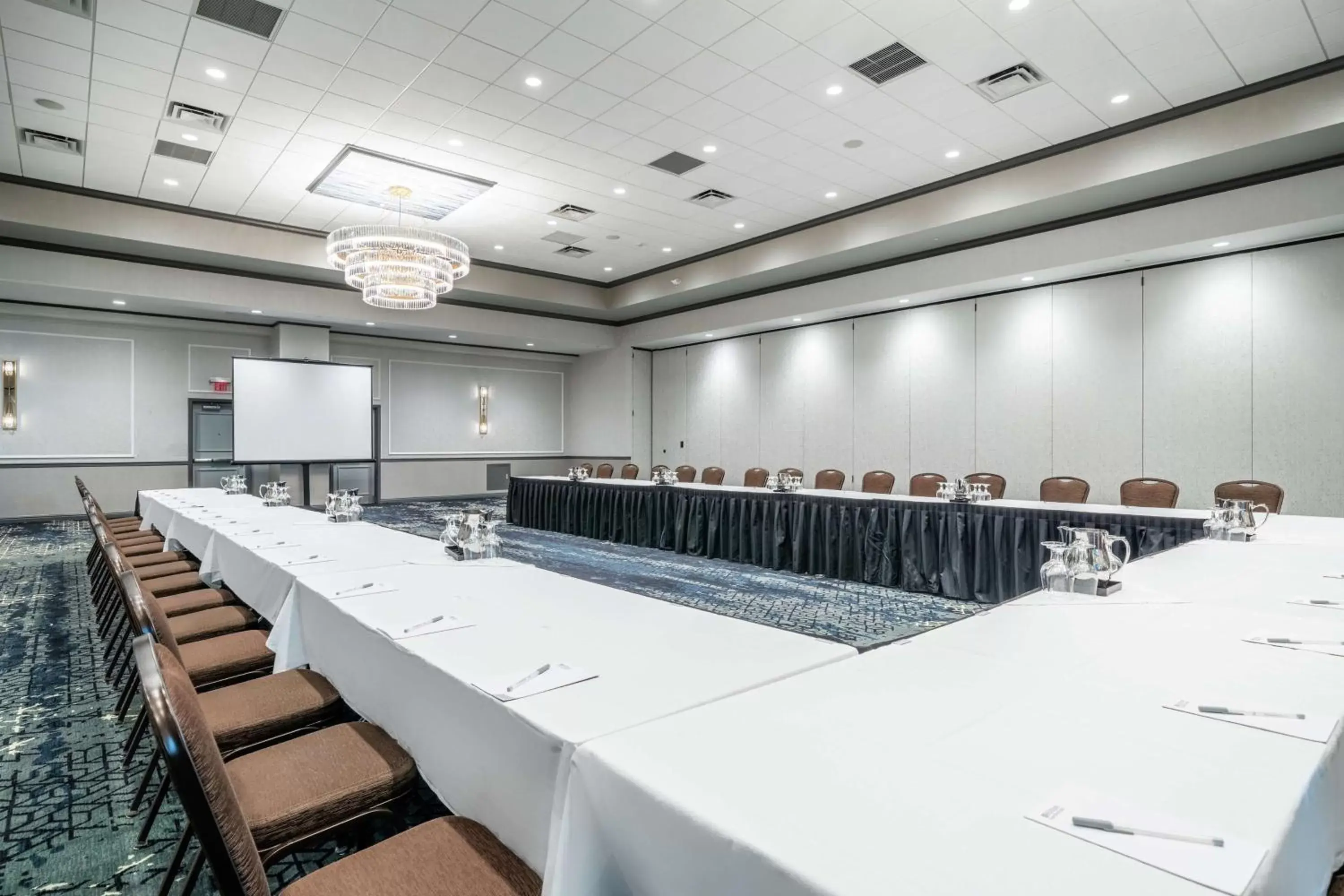 Meeting/conference room in Hilton Garden Inn Pittsburgh/Southpointe