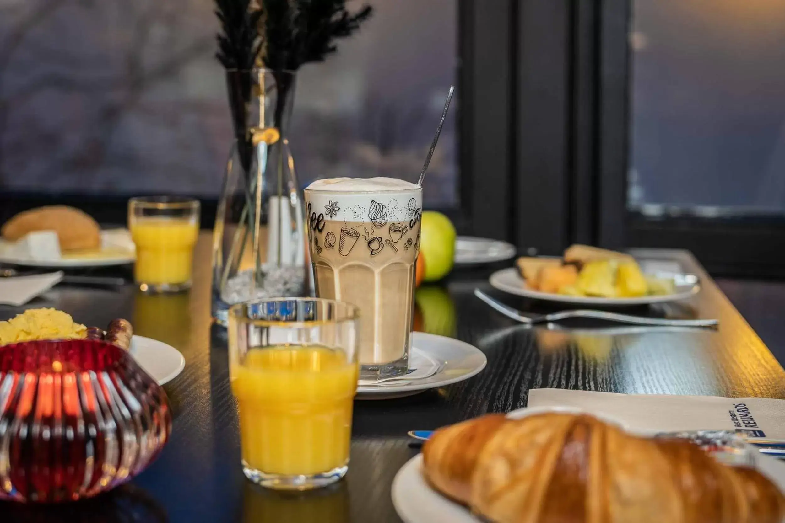 Food and drinks, Breakfast in Best Western Hotel am Kastell