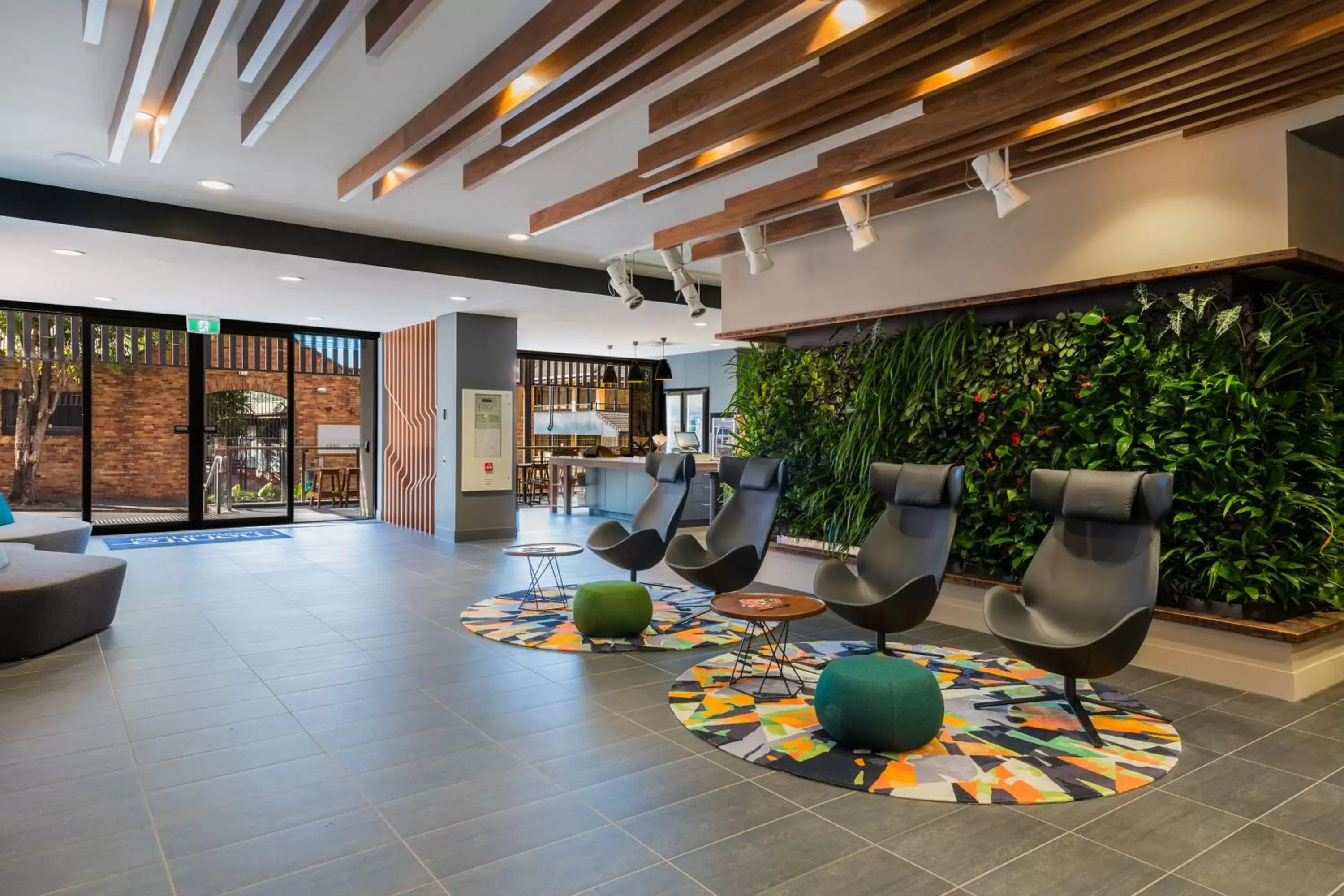 Lobby or reception, Lounge/Bar in Kennigo Hotel Brisbane