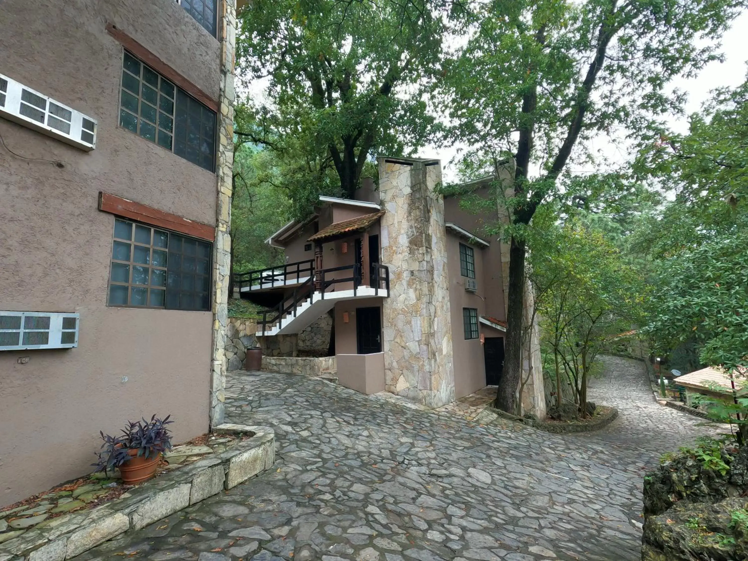 Property Building in Hotel Chipinque