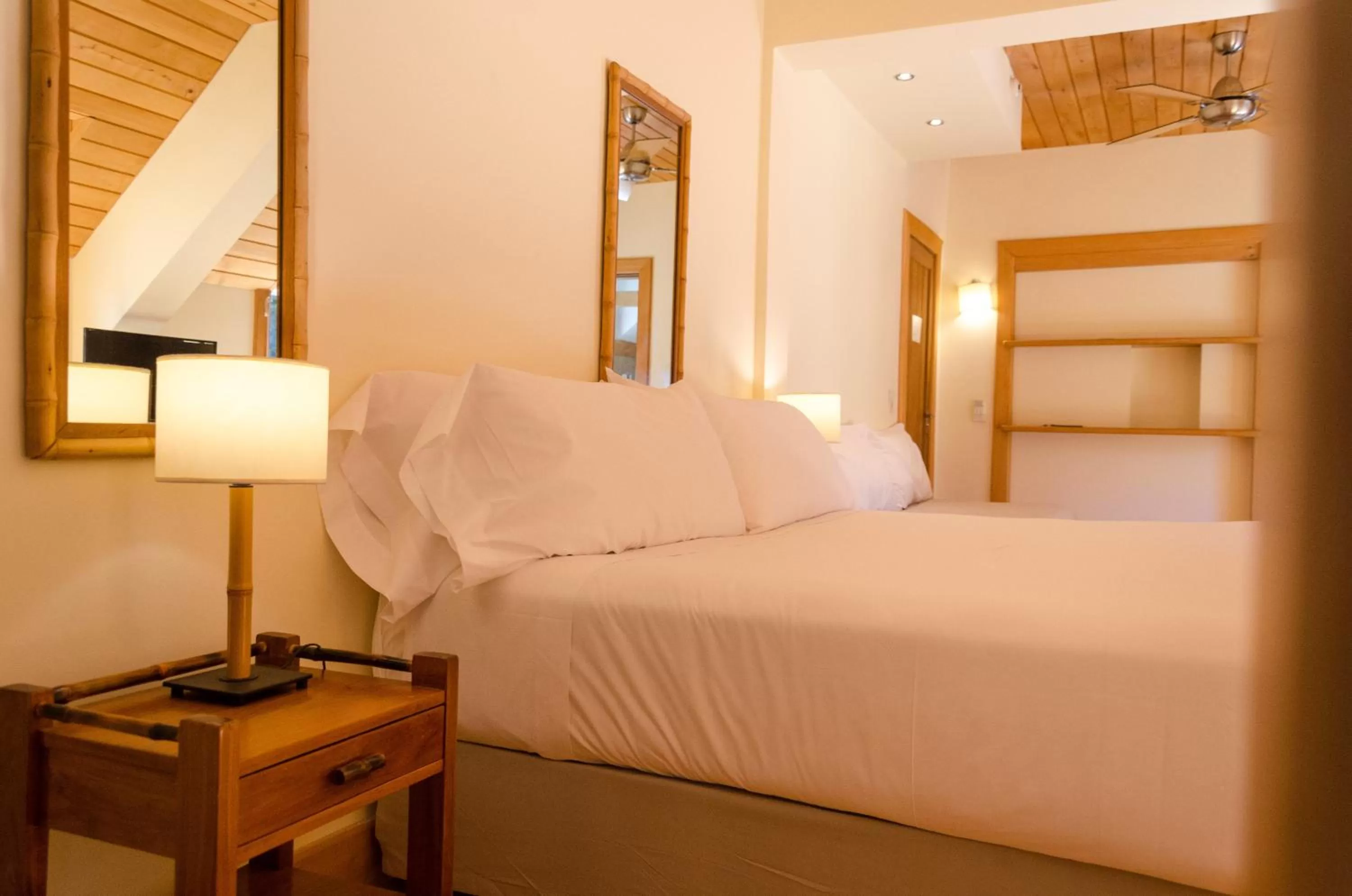 Bed in Correntoso Lake & River Hotel