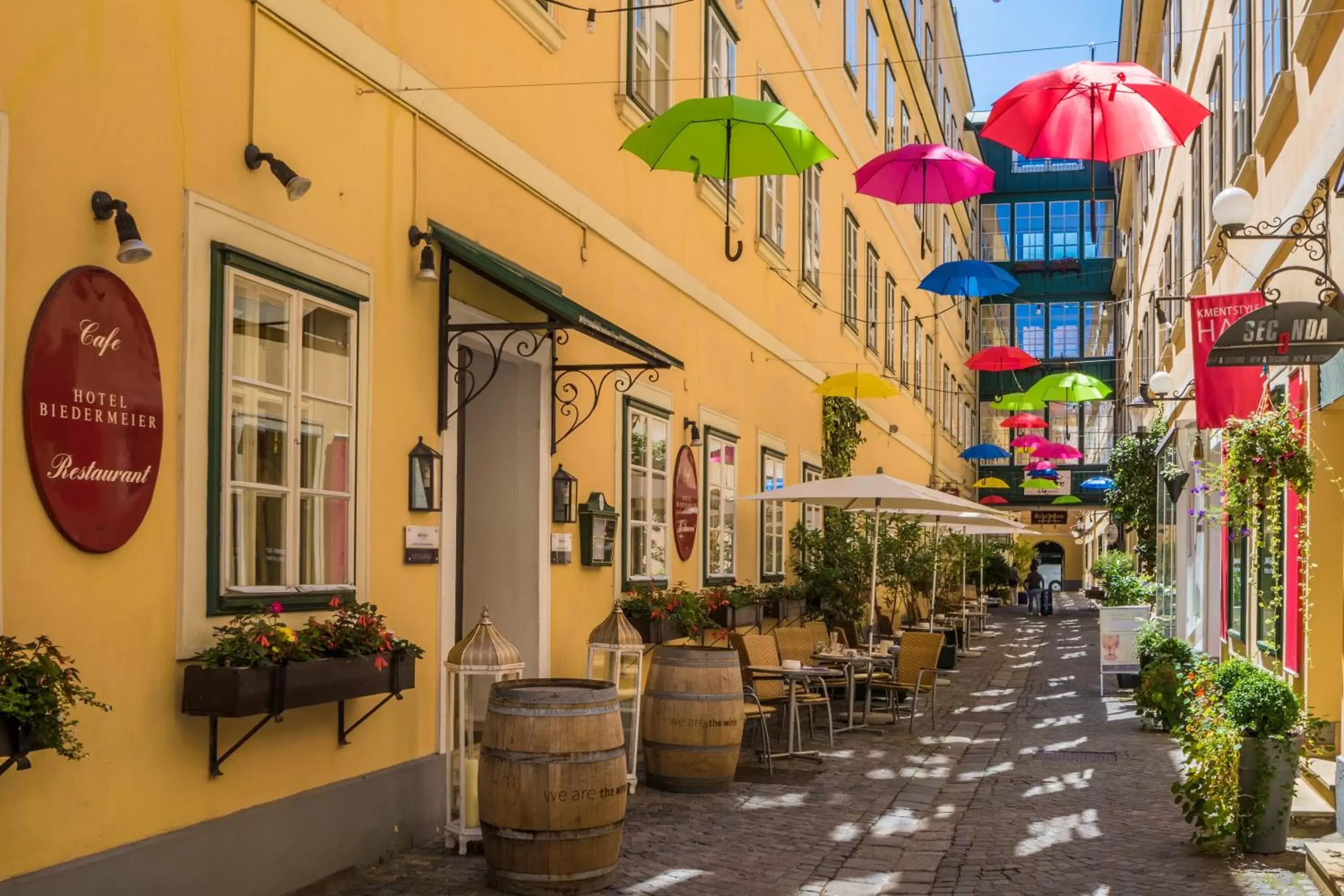 Property building in Mercure Grand Hotel Biedermeier Wien