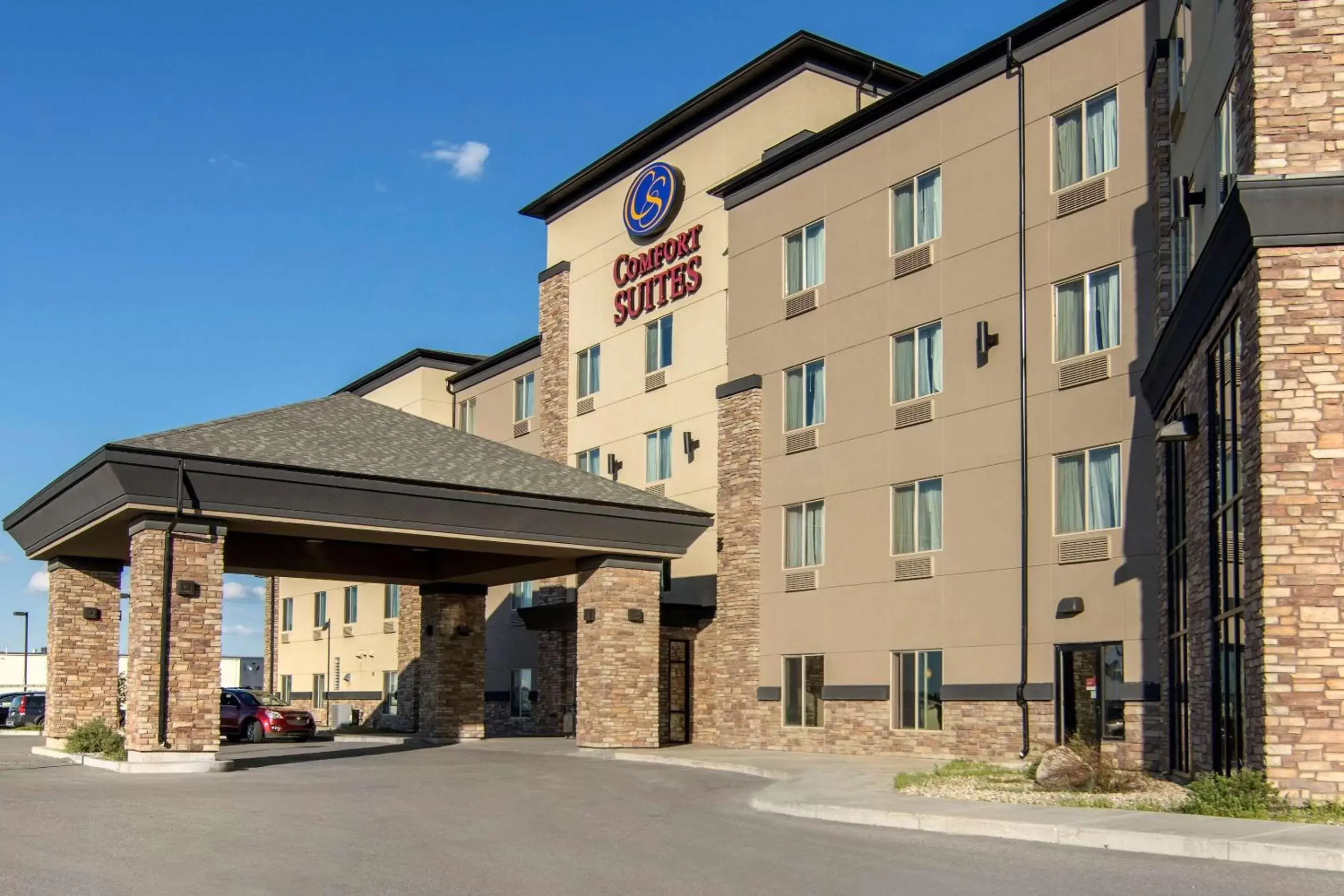 Property Building in Comfort Suites Saskatoon