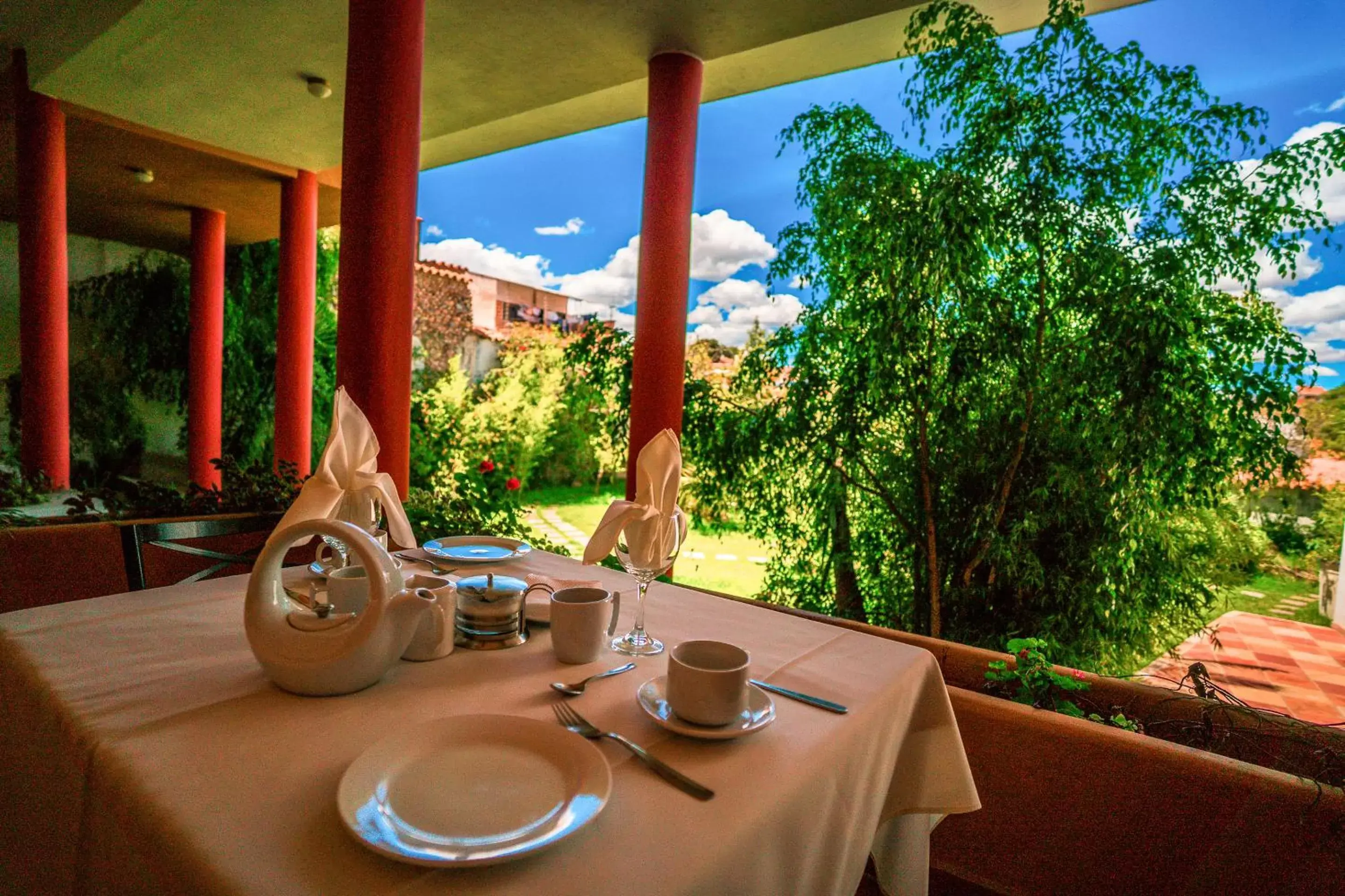 Balcony/Terrace, Restaurant/Places to Eat in Hotel Villa Antigua