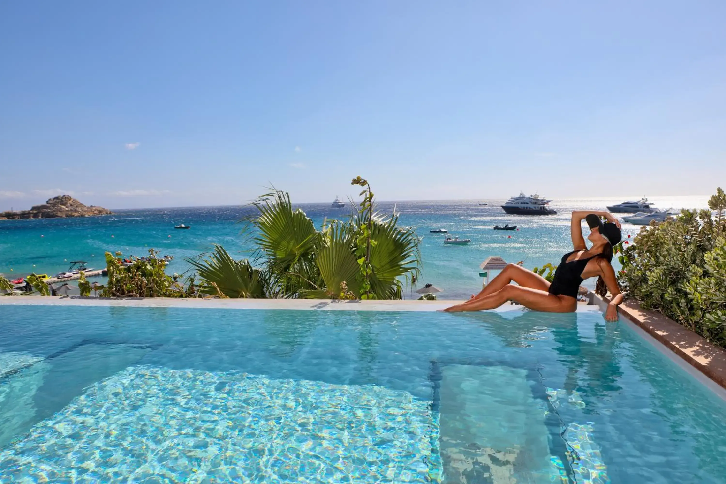 Sea view, Swimming Pool in Mykonos Dove Beachfront Hotel