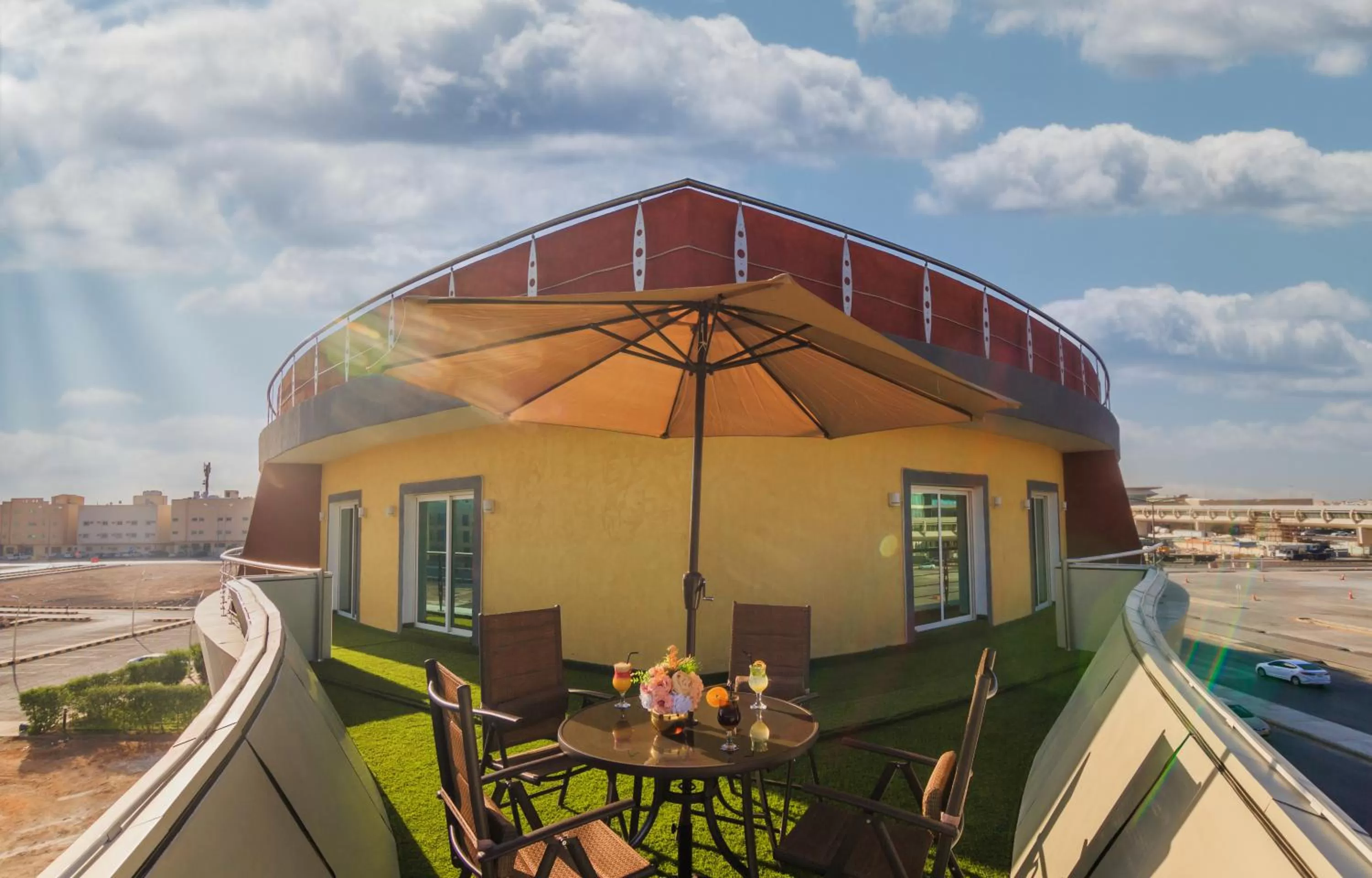 Balcony/Terrace in Golden Ship Hotel