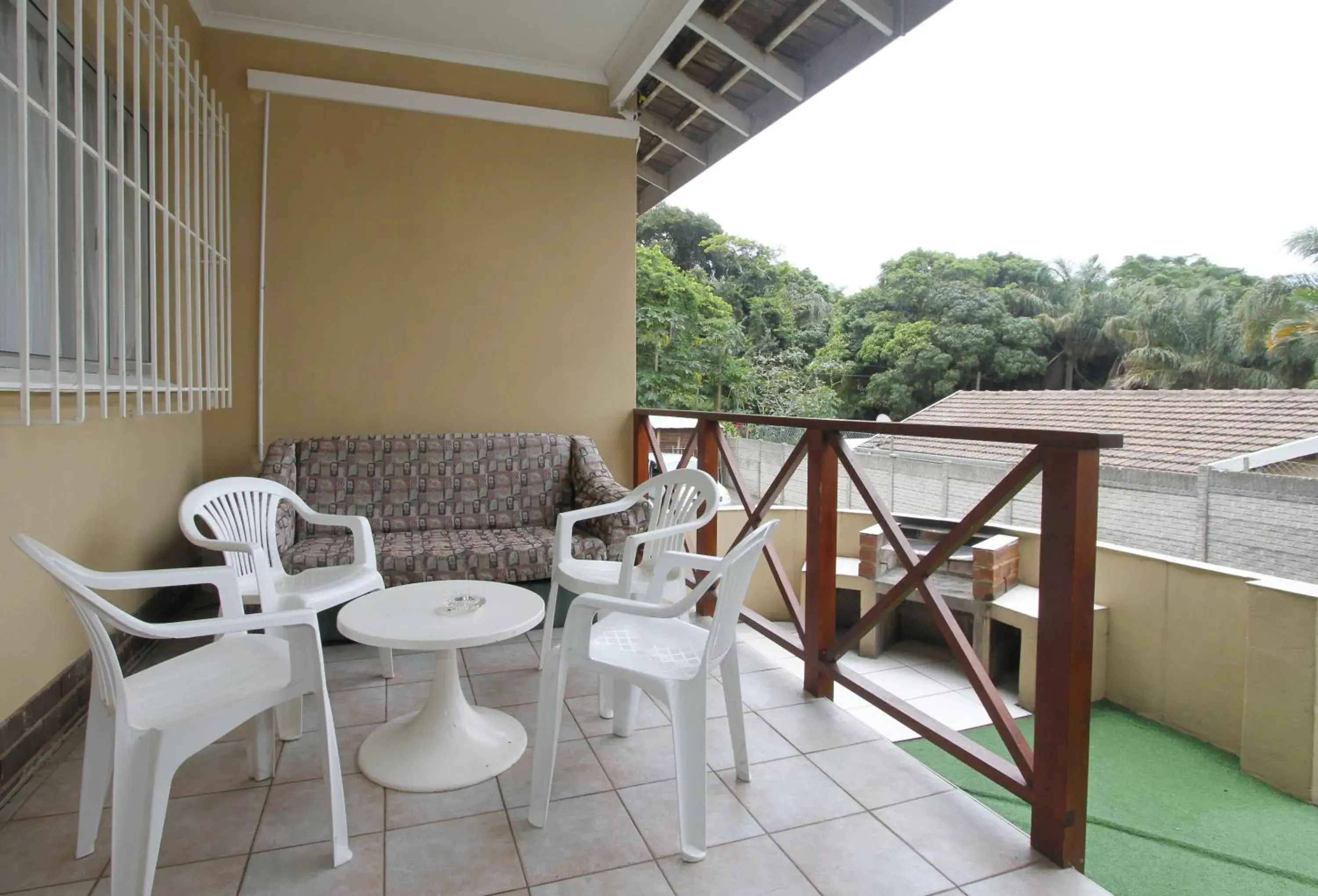 Patio, Balcony/Terrace in Clinch Self Catering