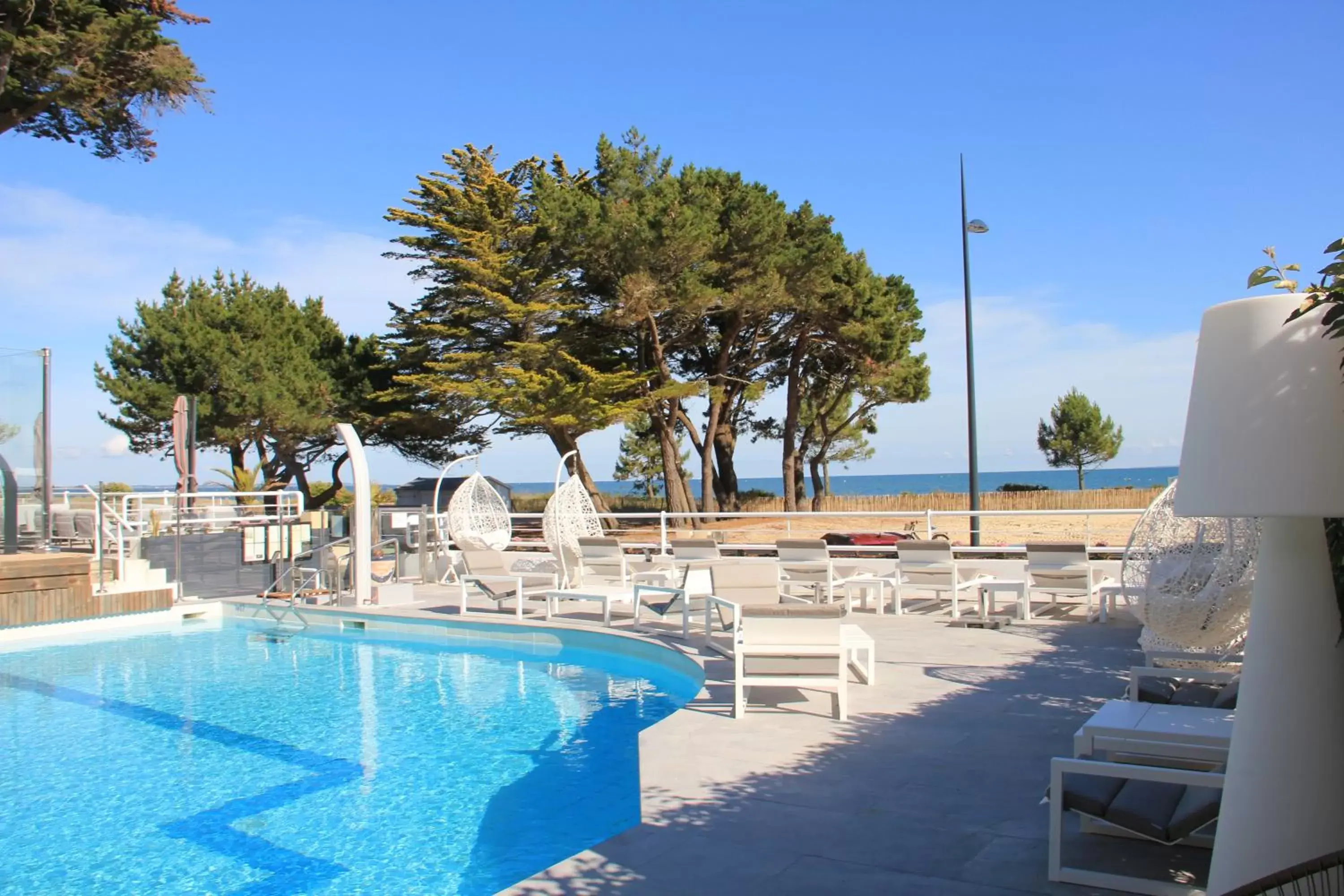 Pool view, Swimming Pool in Le Diana Hôtel & Spa NUXE