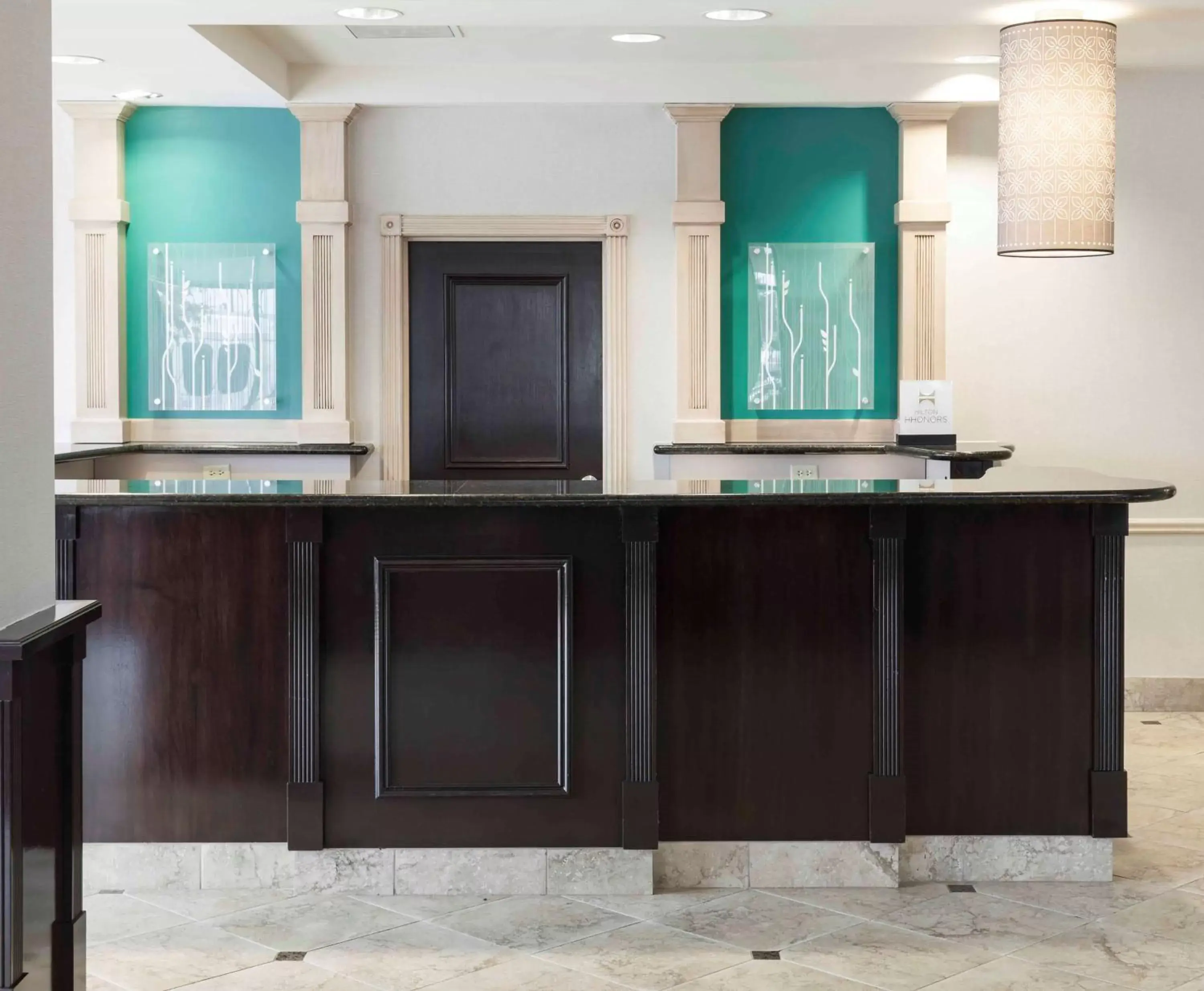 Lobby or reception, Kitchen/Kitchenette in Hilton Garden Inn Dallas Lewisville