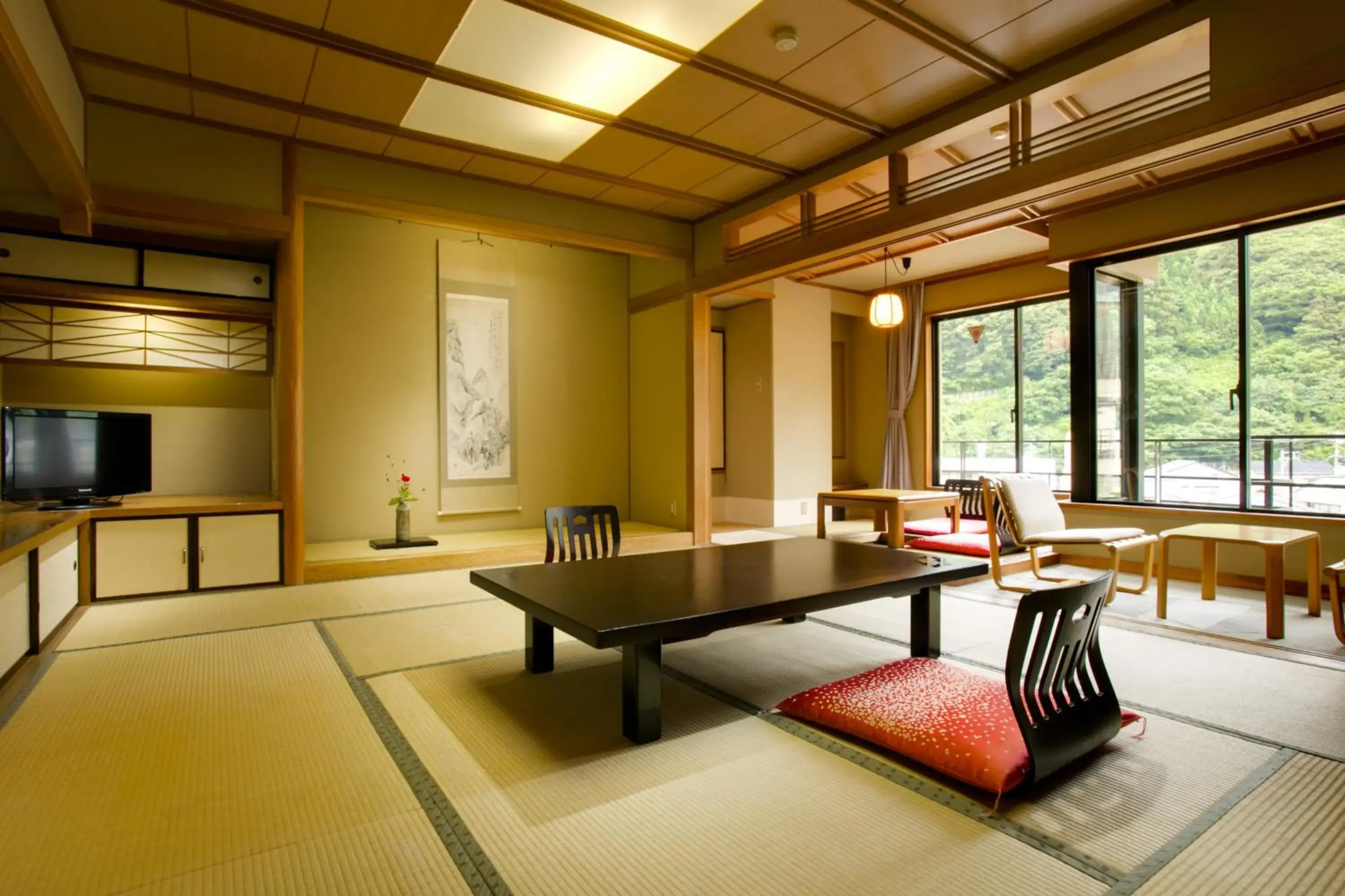 Japanese-Style Standard Room - West Building in Ryokan Tachibanaya