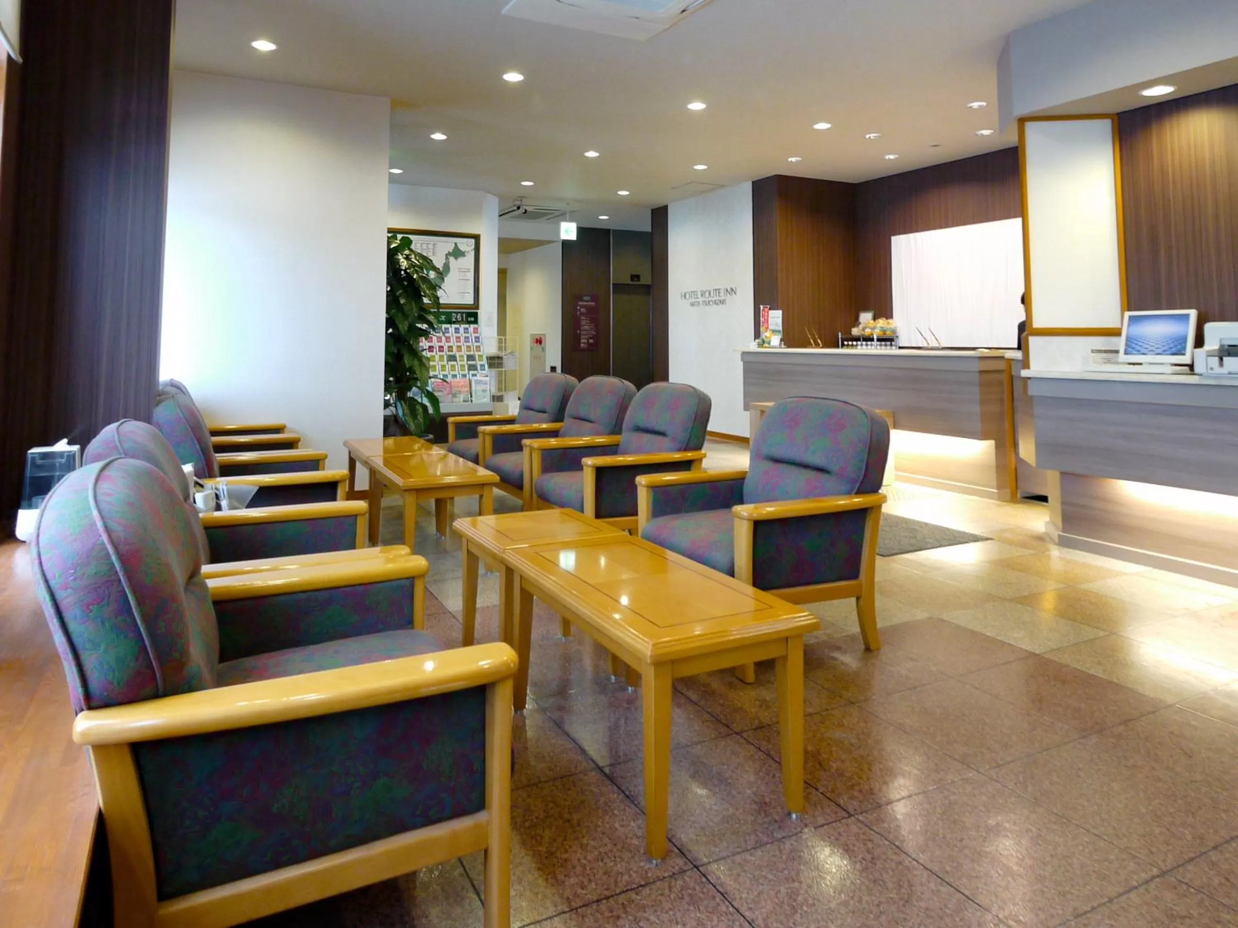 Lobby or reception in Hotel Route-Inn Akita Tsuchizaki