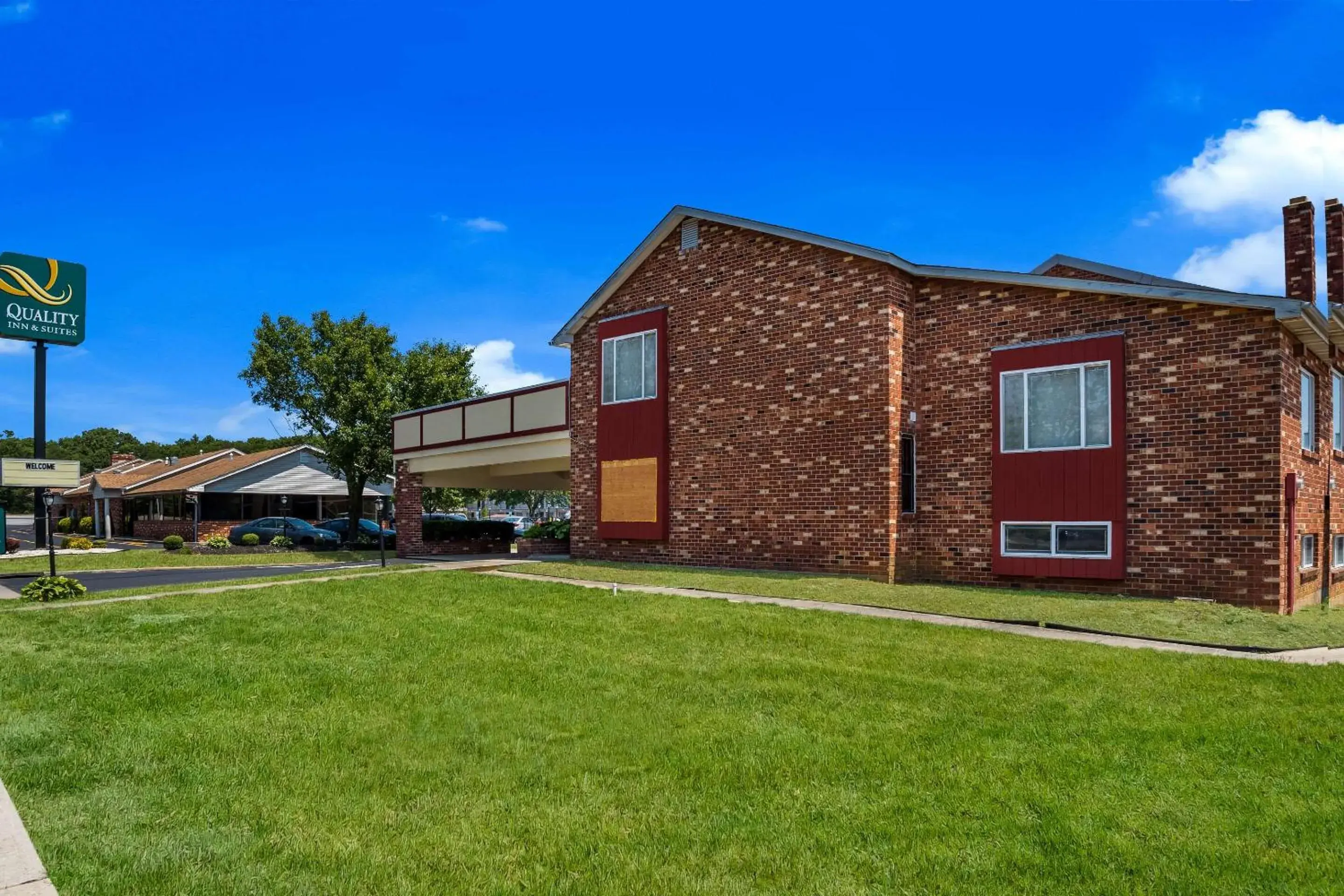 Property Building in Suburban Studios Millville