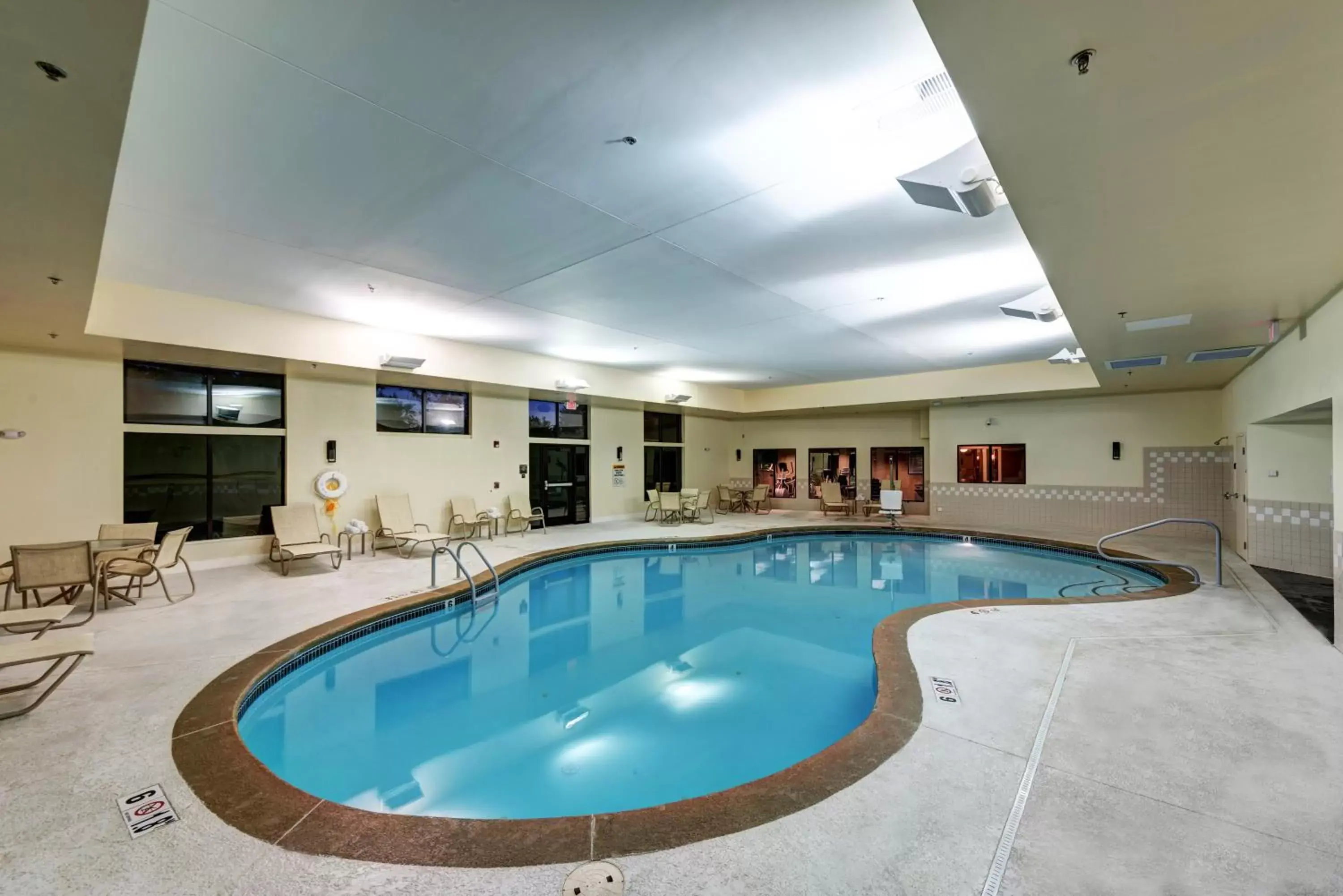 Swimming Pool in The Garrison Hotel & Suites Dover-Durham, Ascend Hotel Collection
