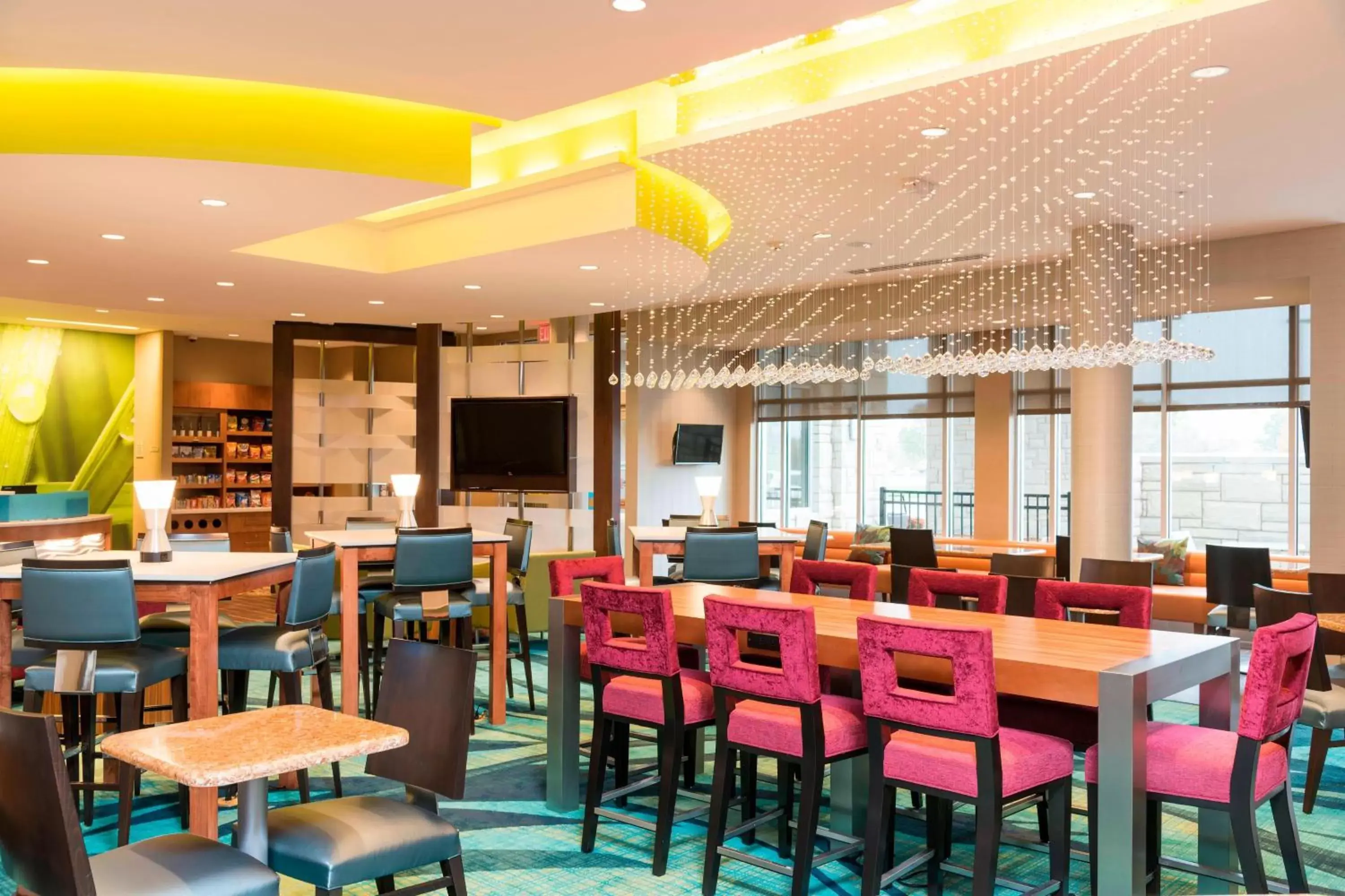 Breakfast, Restaurant/Places to Eat in SpringHill Suites by Marriott Chicago Southeast/Munster, IN