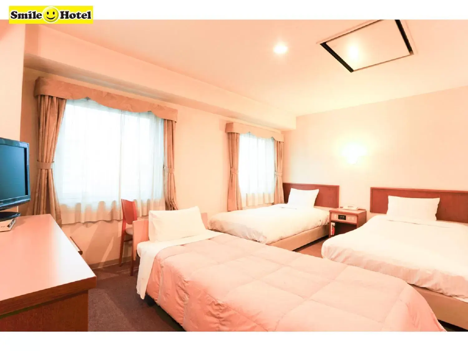Photo of the whole room, Bed in Smile Hotel Asahikawa