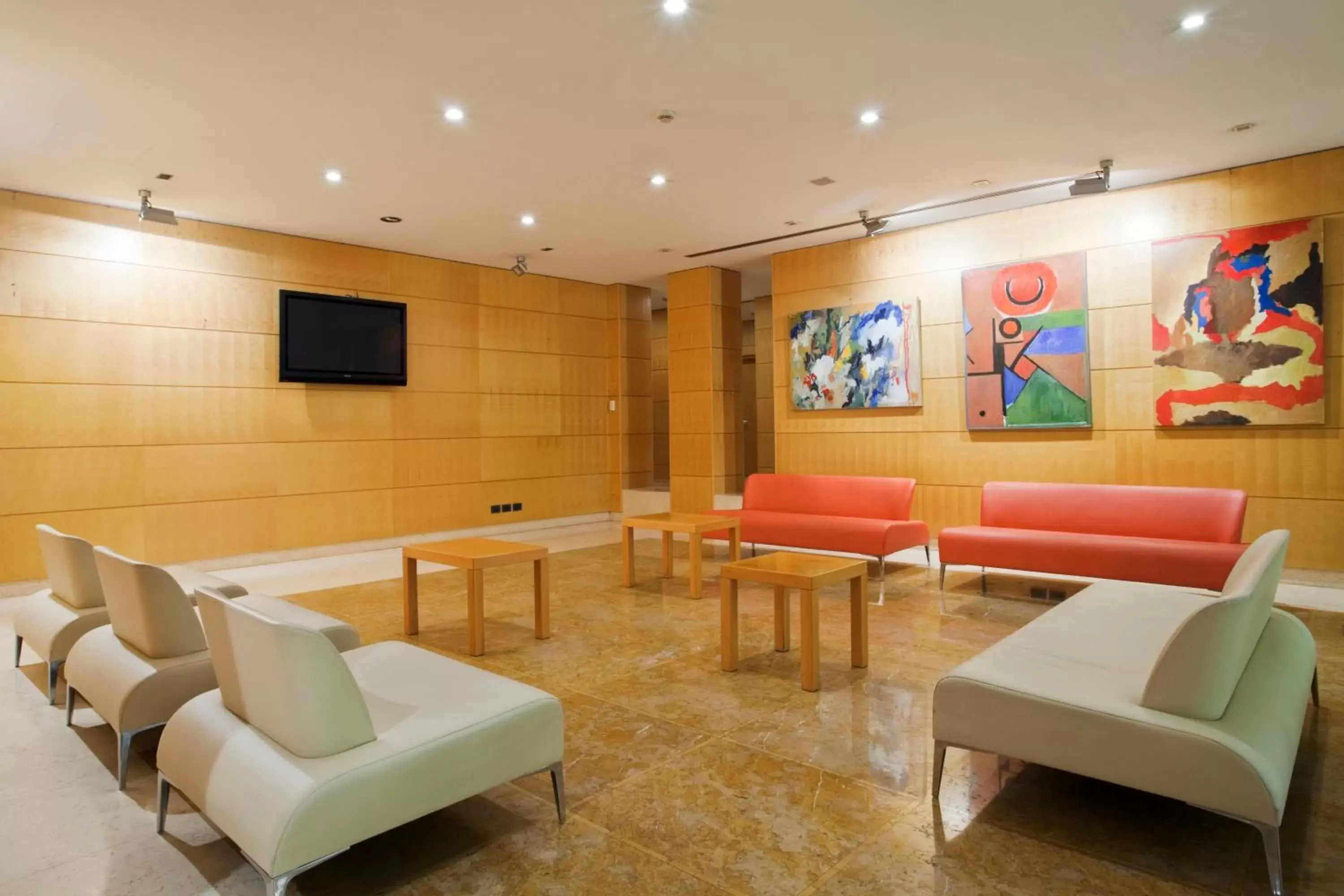 Property building in Crowne Plaza Venice East by IHG Property building in Crowne Plaza Venice East by IHG