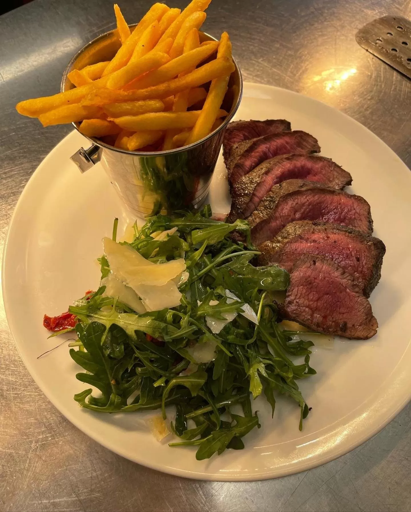 Dining area in Wellington Inn